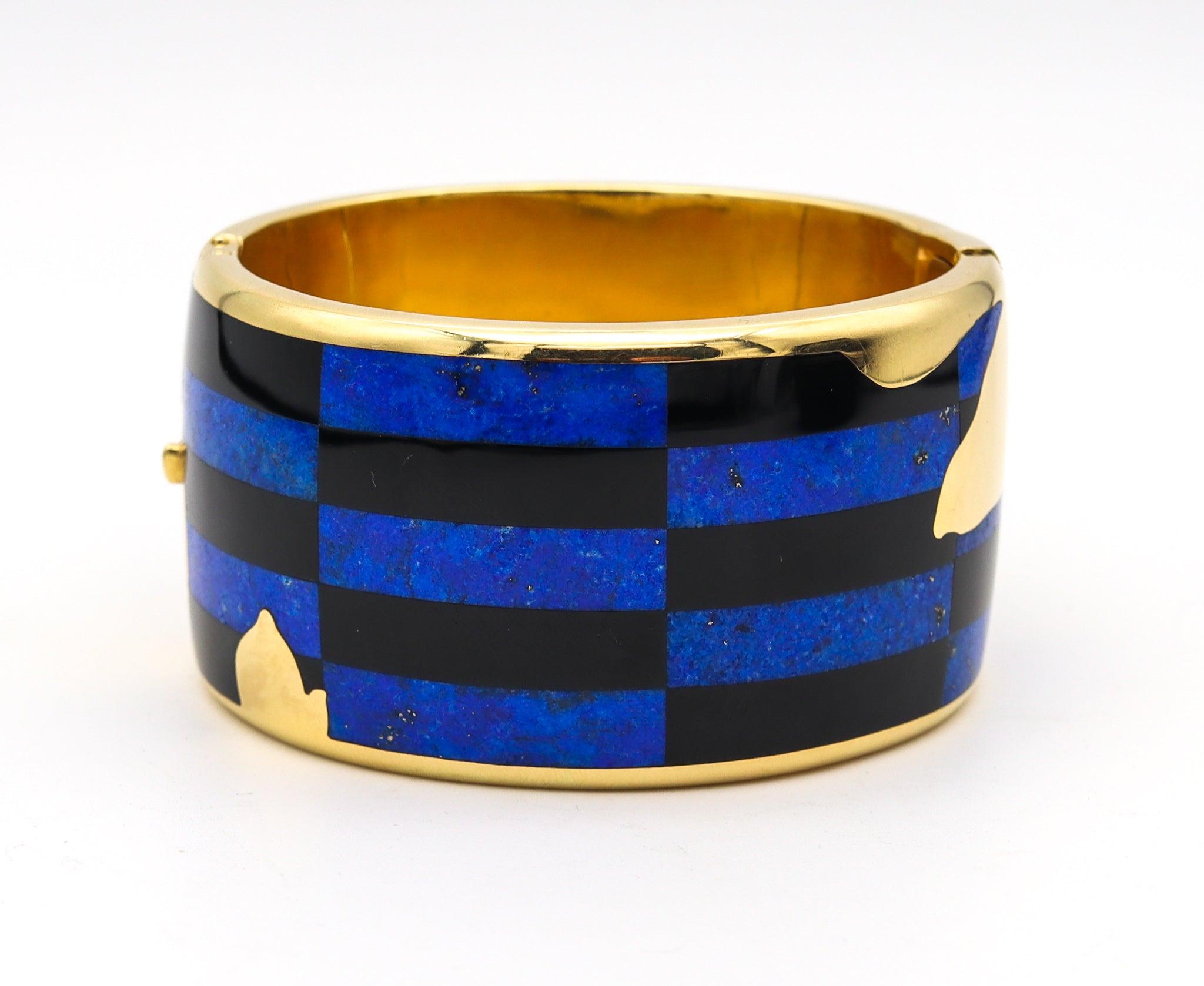 TIFFANY & CO. 1977 Angela Cummings Bangle con orchidee geometriche in giada e lapis 18 carati in vendita 1