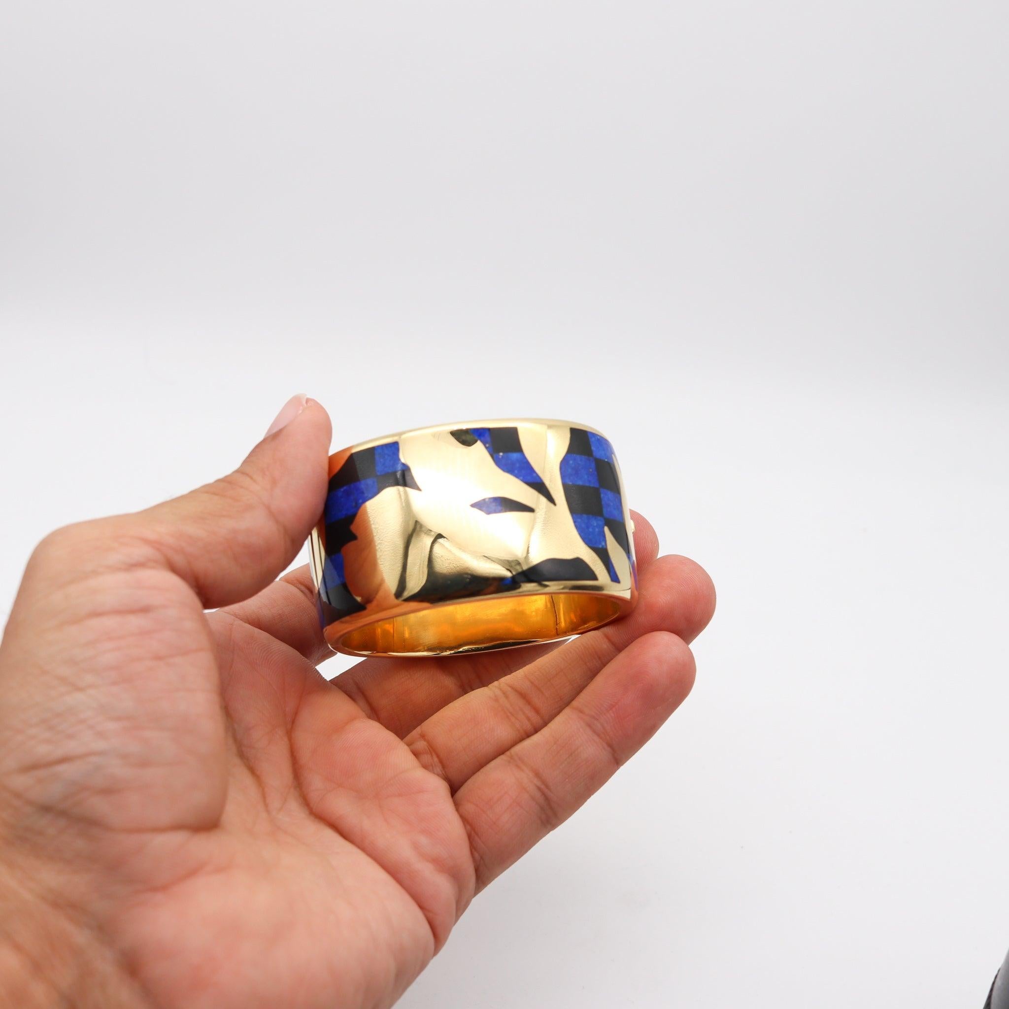 TIFFANY & CO. 1977 Angela Cummings Bangle con orchidee geometriche in giada e lapis 18 carati in vendita 3