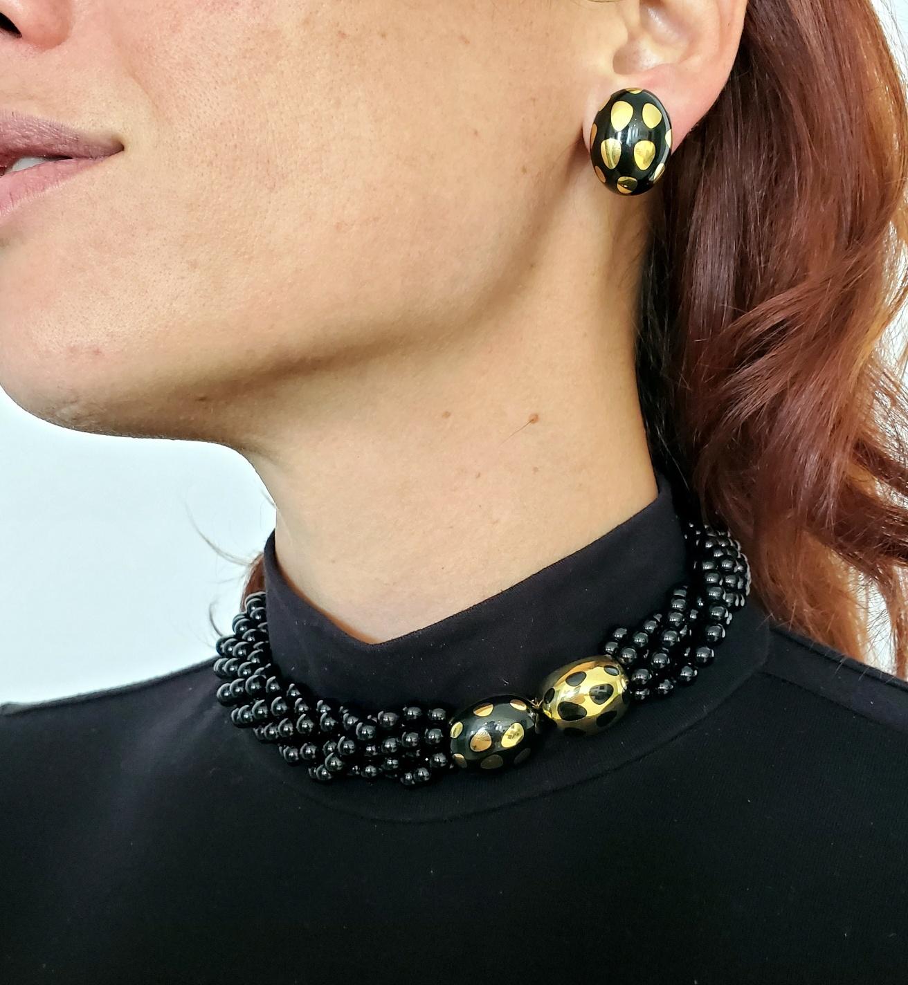 Tiffany & Co, 1977 Angela Cummings Jade Polka Dots Necklace in 18kt Yellow Gold 3