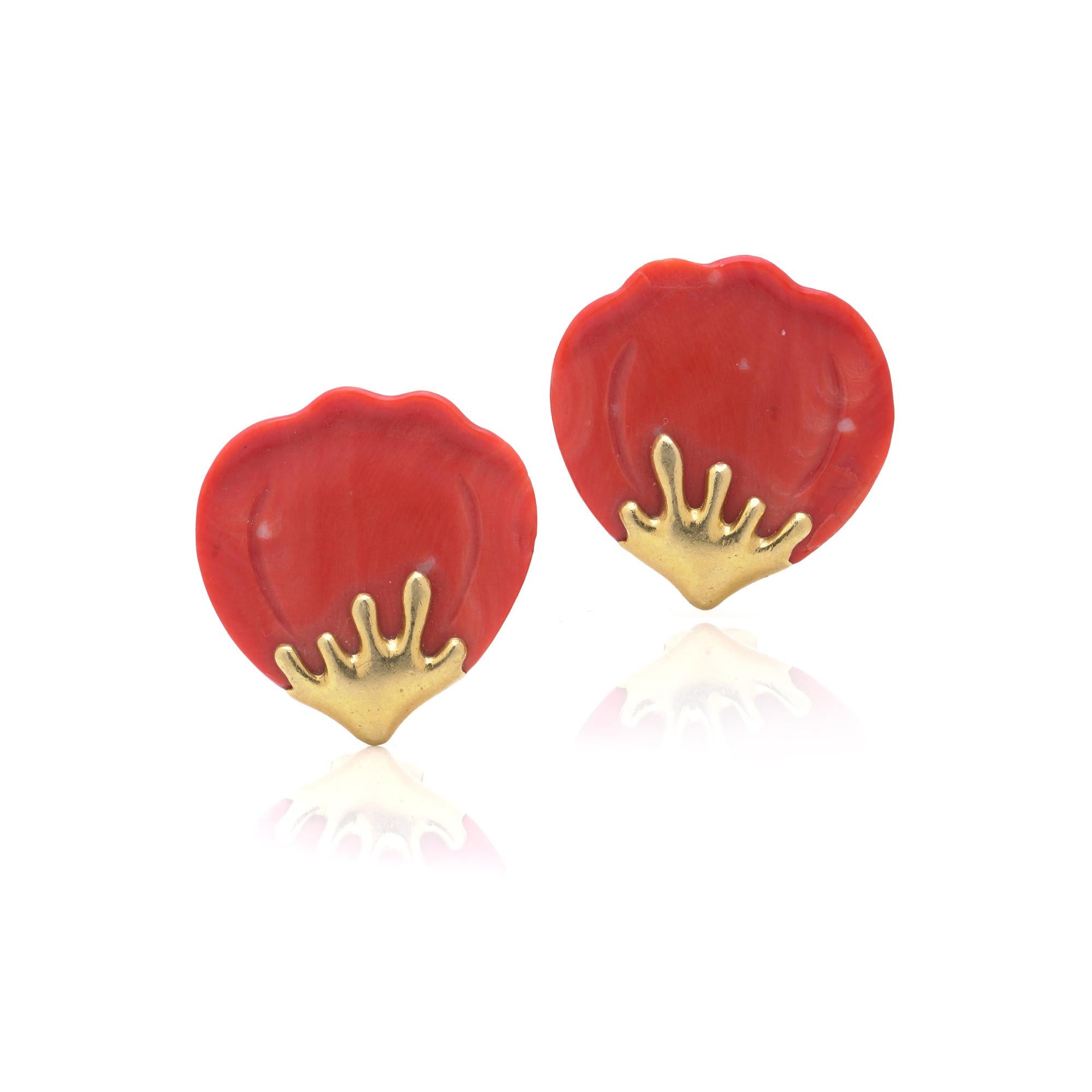 Tiffany & Co. 1977 Angela Cummings Petals Earrings in 18Kt Gold & Pink Quartz For Sale 1