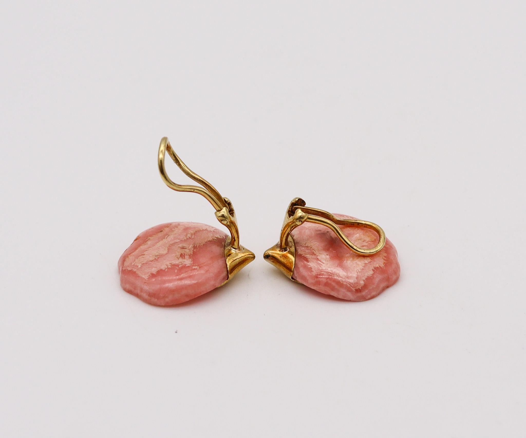 Modernist Tiffany & Co. 1977 Angela Cummings Petals Earrings In 18Kt Gold With Pink Agate For Sale