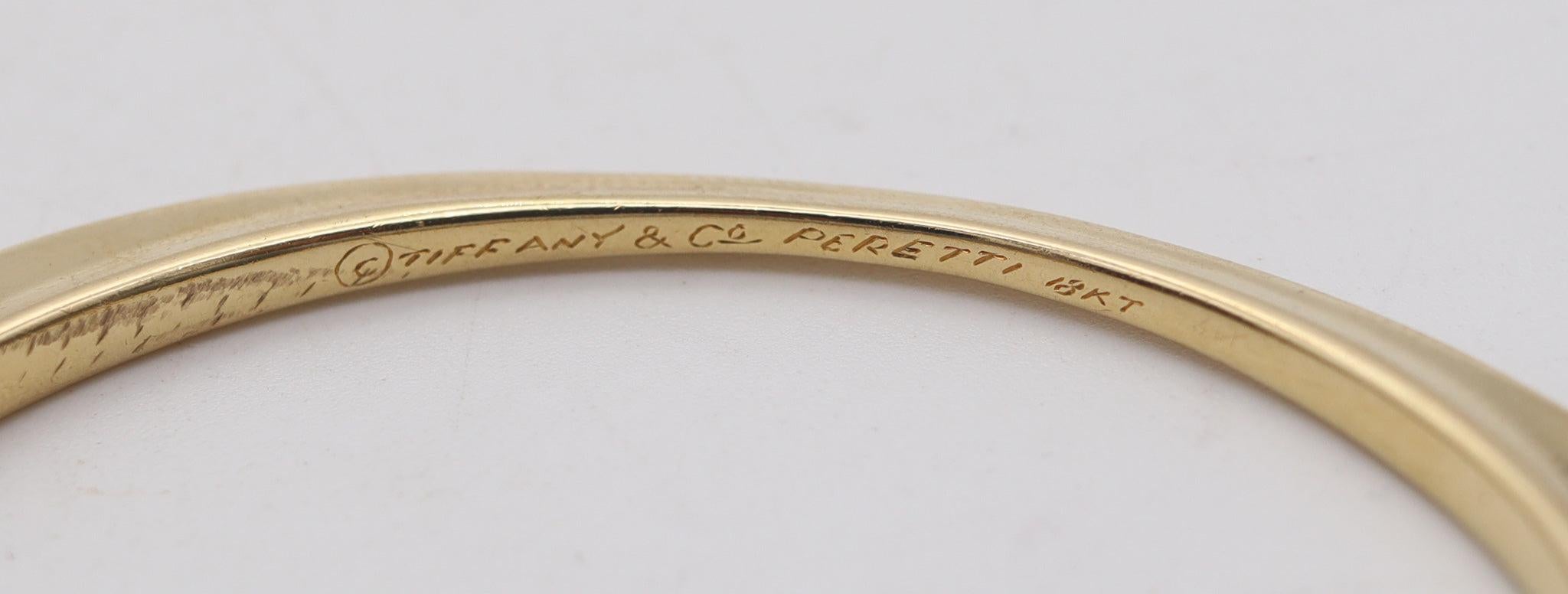 De las mujeres TIFFANY & CO. 1977 By Elsa Peretti Brazalete Platillo Volador Amarillo 18Kt en venta