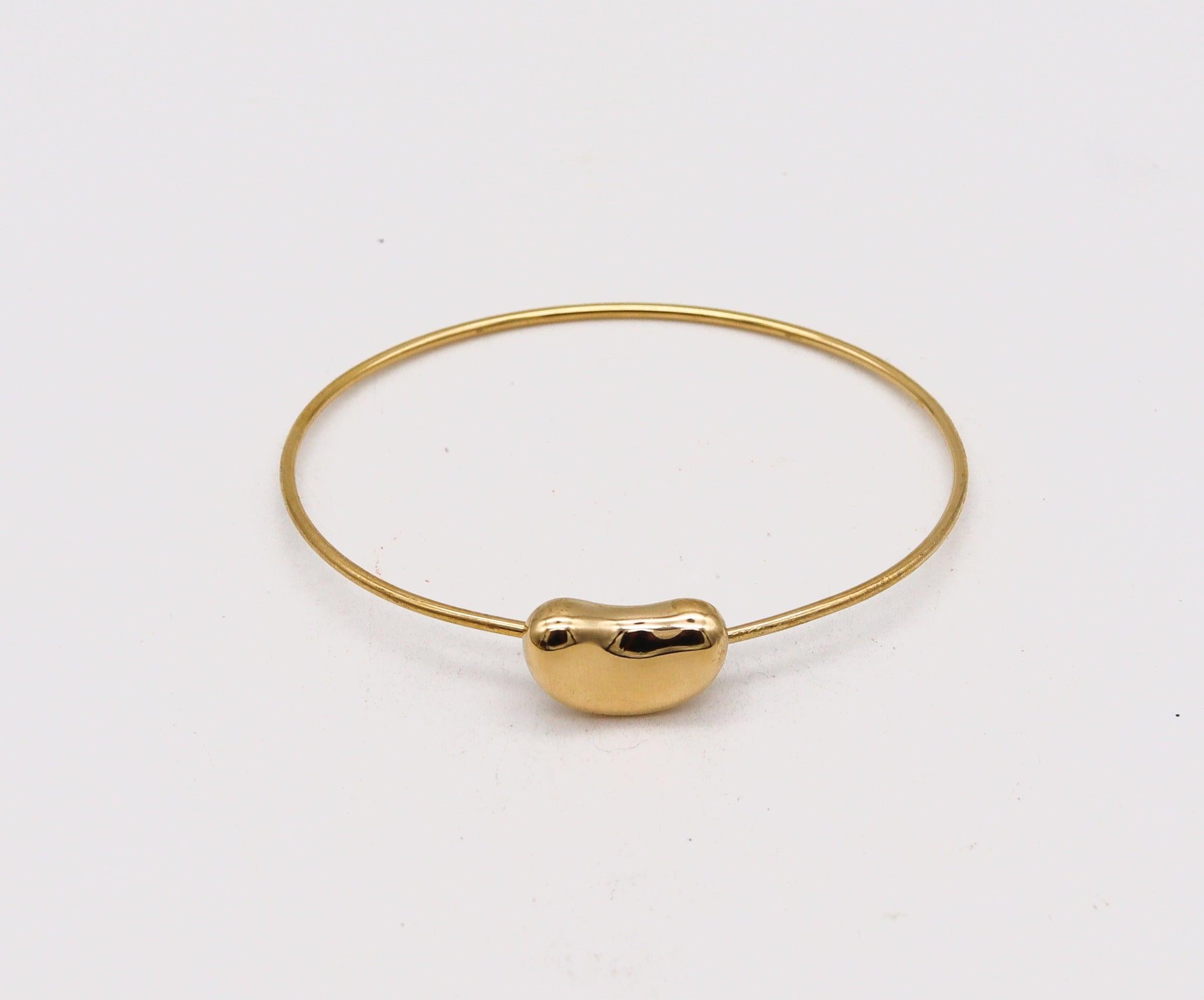 TIFFANY & CO. 1977 Elsa Peretti Bean Bangle Bracelet In Solid 18Kt Yellow Gold 2
