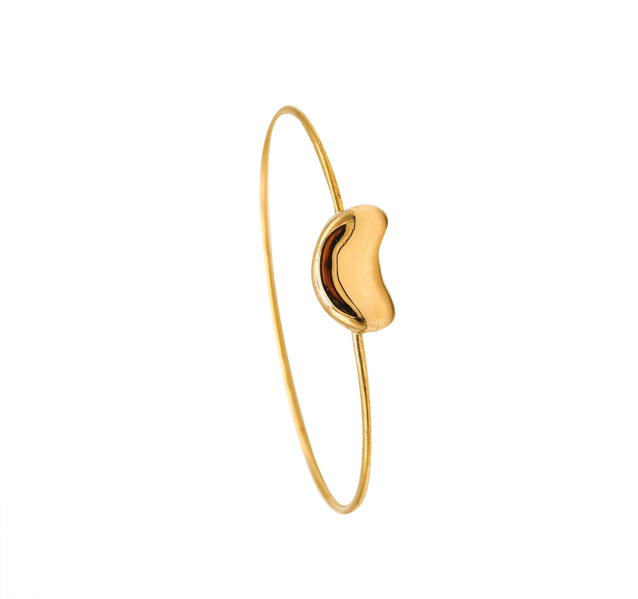 TIFFANY & CO. 1977 Elsa Peretti Bean Bangle Bracelet In Solid 18Kt Yellow Gold 4