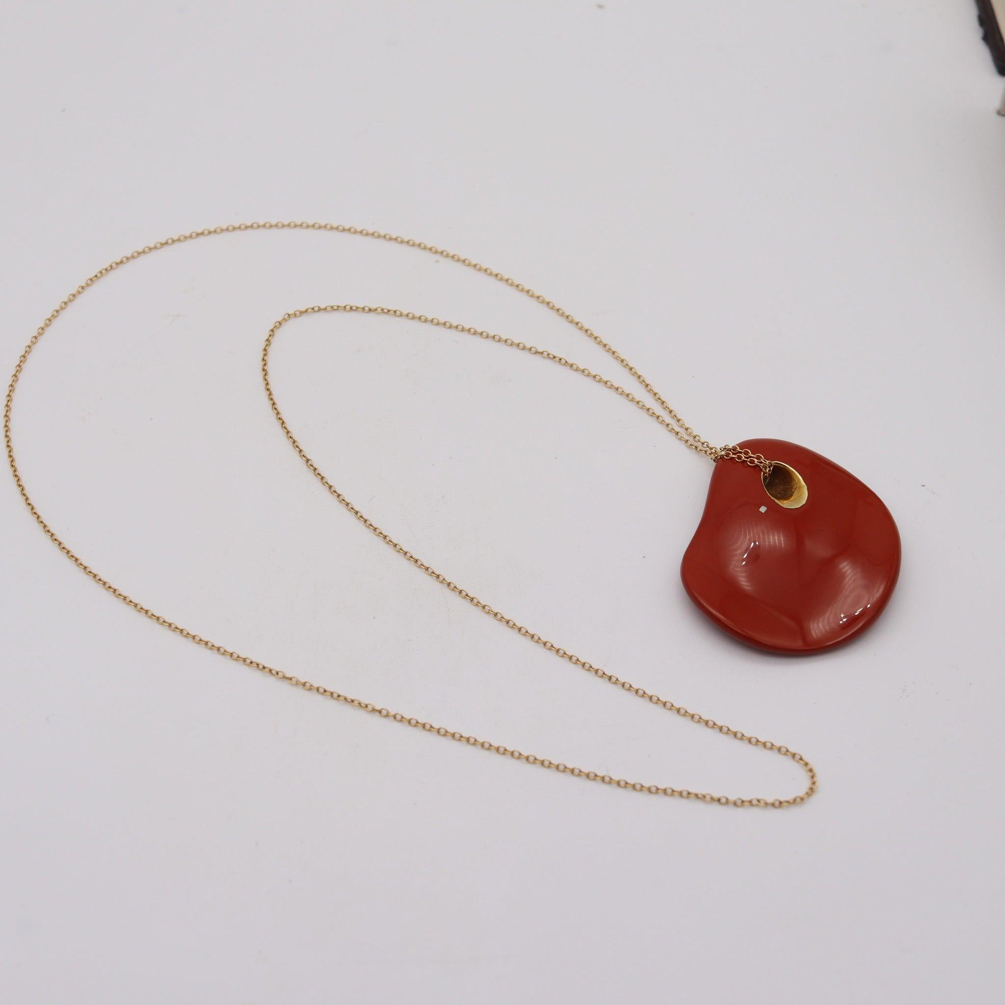 TIFFANY & CO. 1977 Collana con ciondolo in diaspro Elsa Peretti in oro 18 carati In condizioni ottime in vendita a Miami, FL