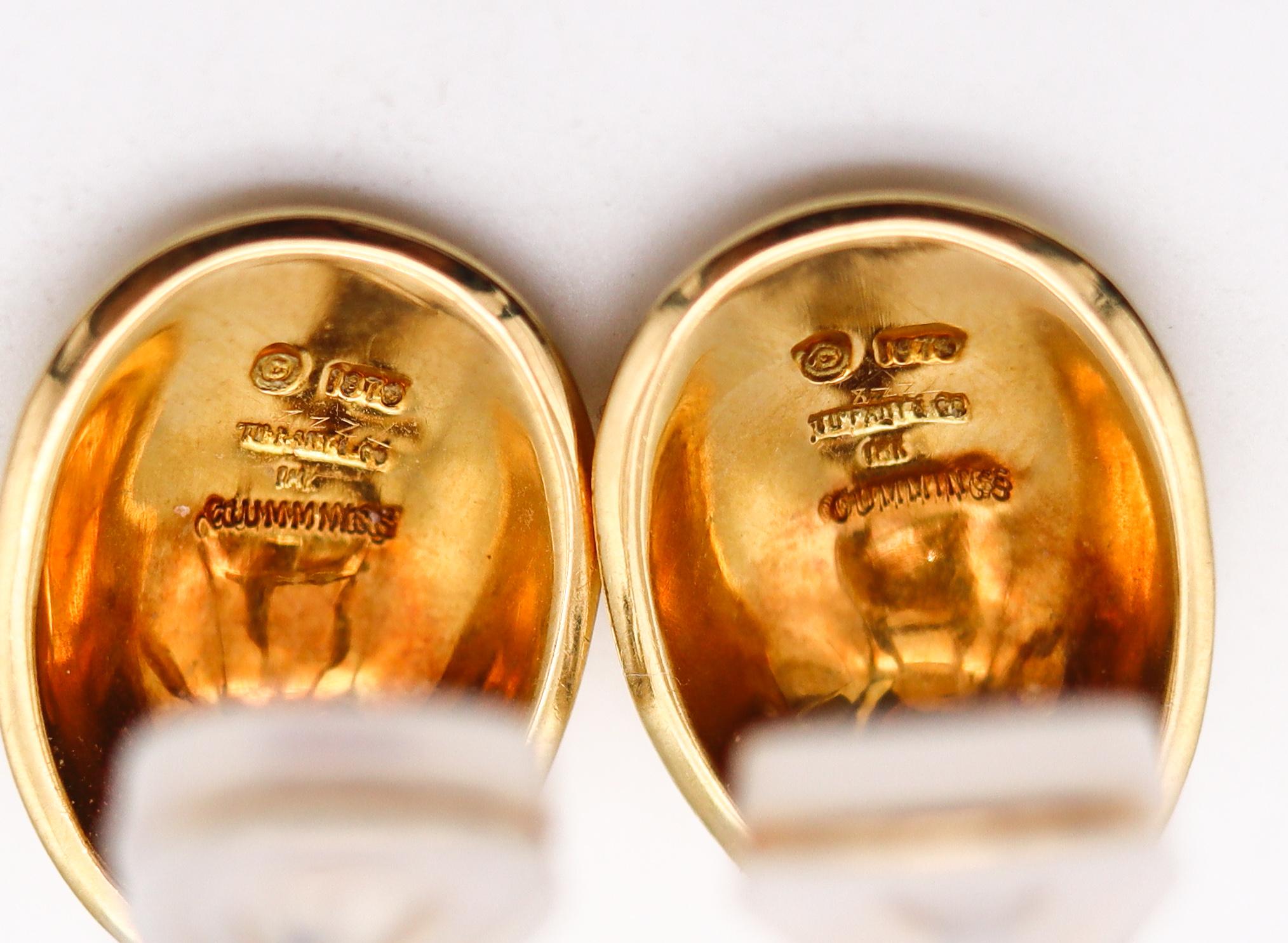 Women's Tiffany & Co. 1978 Angela Cummings Rare Oval Convex Clip Earrings in 18Kt Gold For Sale