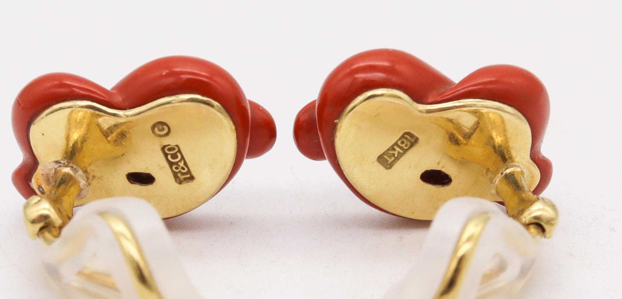 Moderniste Boucles d'oreilles en or 18 carats à nœuds de jaspe rouge Angela Cummings, Tiffany & Co. 1978
