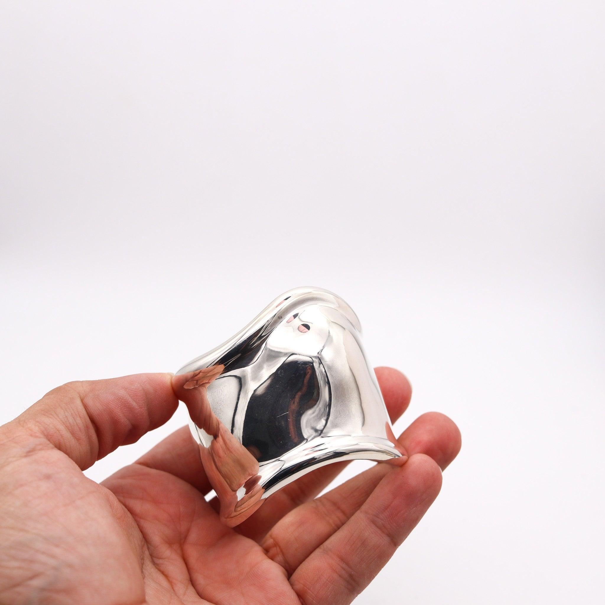 TIFFANY & CO. 1978 By Elsa Peretti Polsino medio con osso destro in argento sterling 2