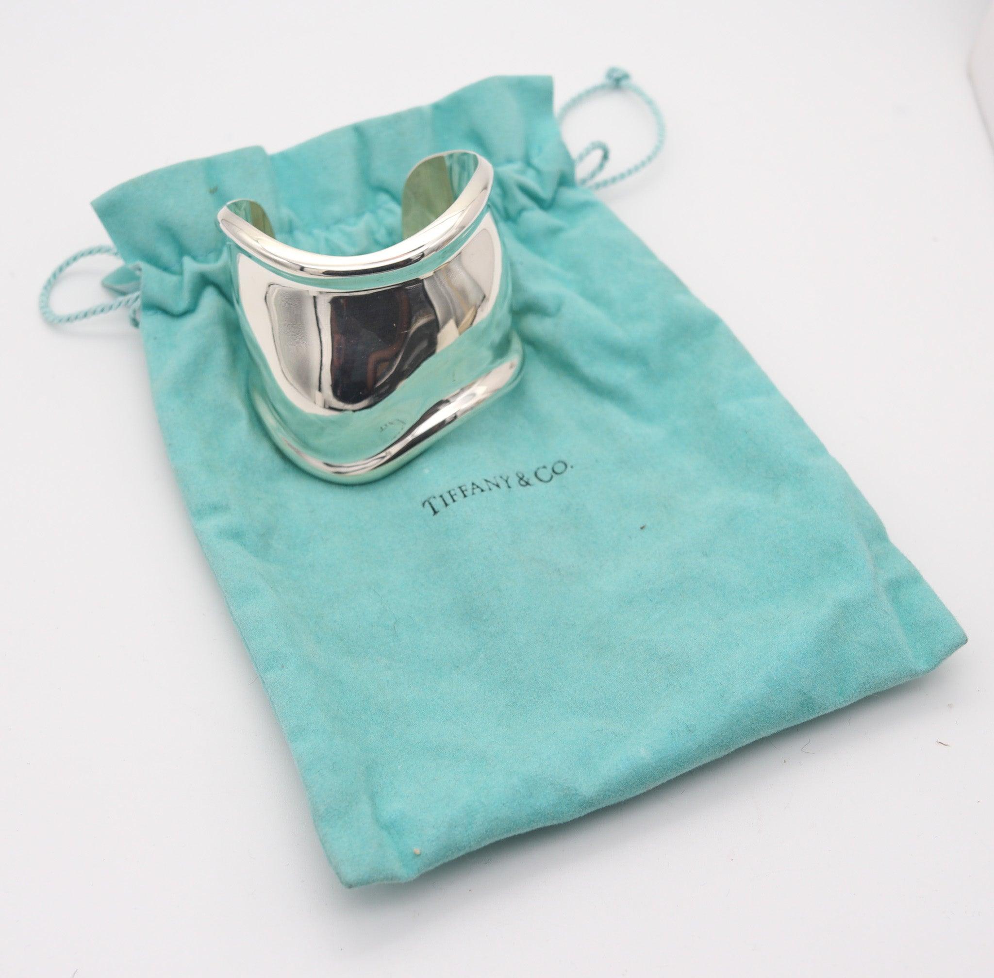 TIFFANY & CO. 1978 By Elsa Peretti Polsino medio con osso destro in argento sterling 4