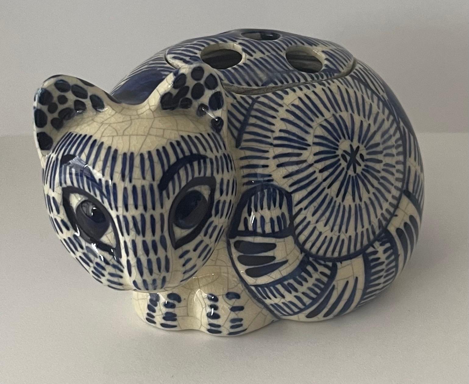 Tiffany & Co. 1978 Gatto in Ceramica Blu Portaporte In condizioni buone in vendita a Stamford, CT