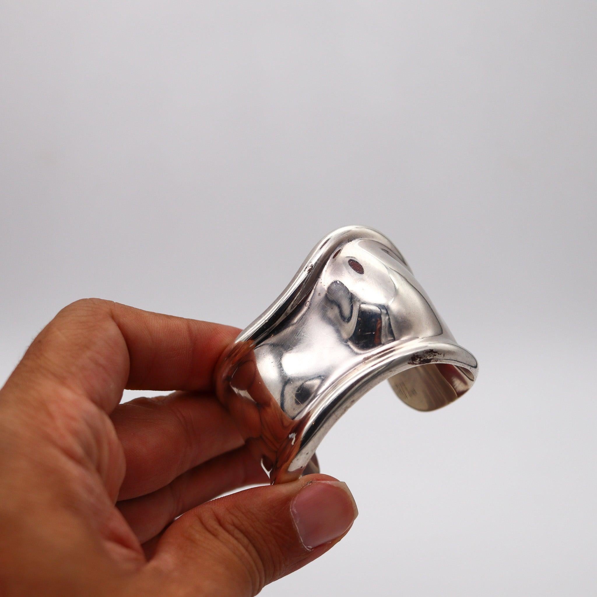 TIFFANY & CO. 1978 Elsa Peretti Rare Vintage Right Bone Cuff In .925 Sterling 1