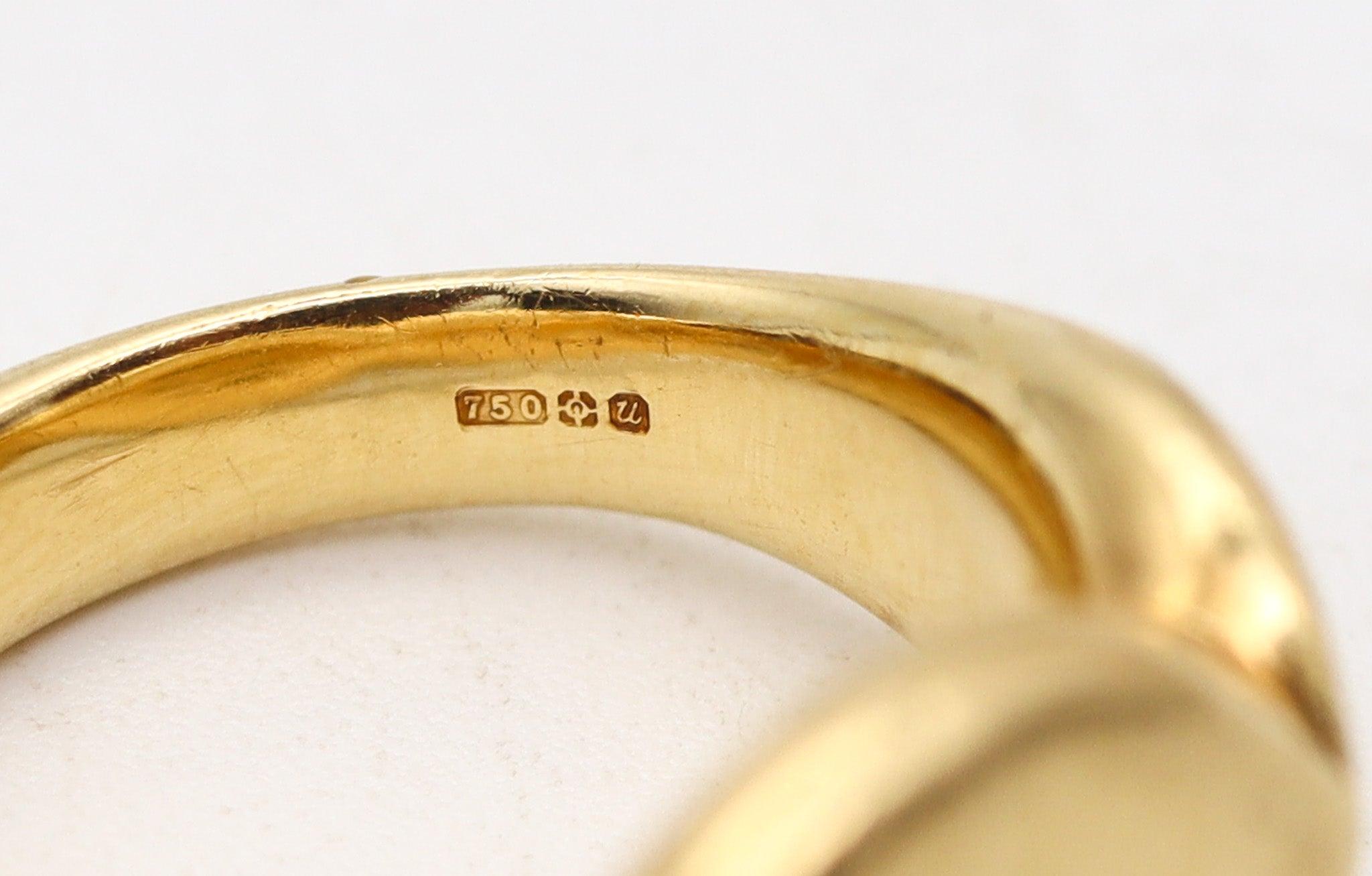 Modernist TIFFANY & CO. 1978 Elsa Peretti Thumbprint Ring In Solid 18Kt Yellow Gold
