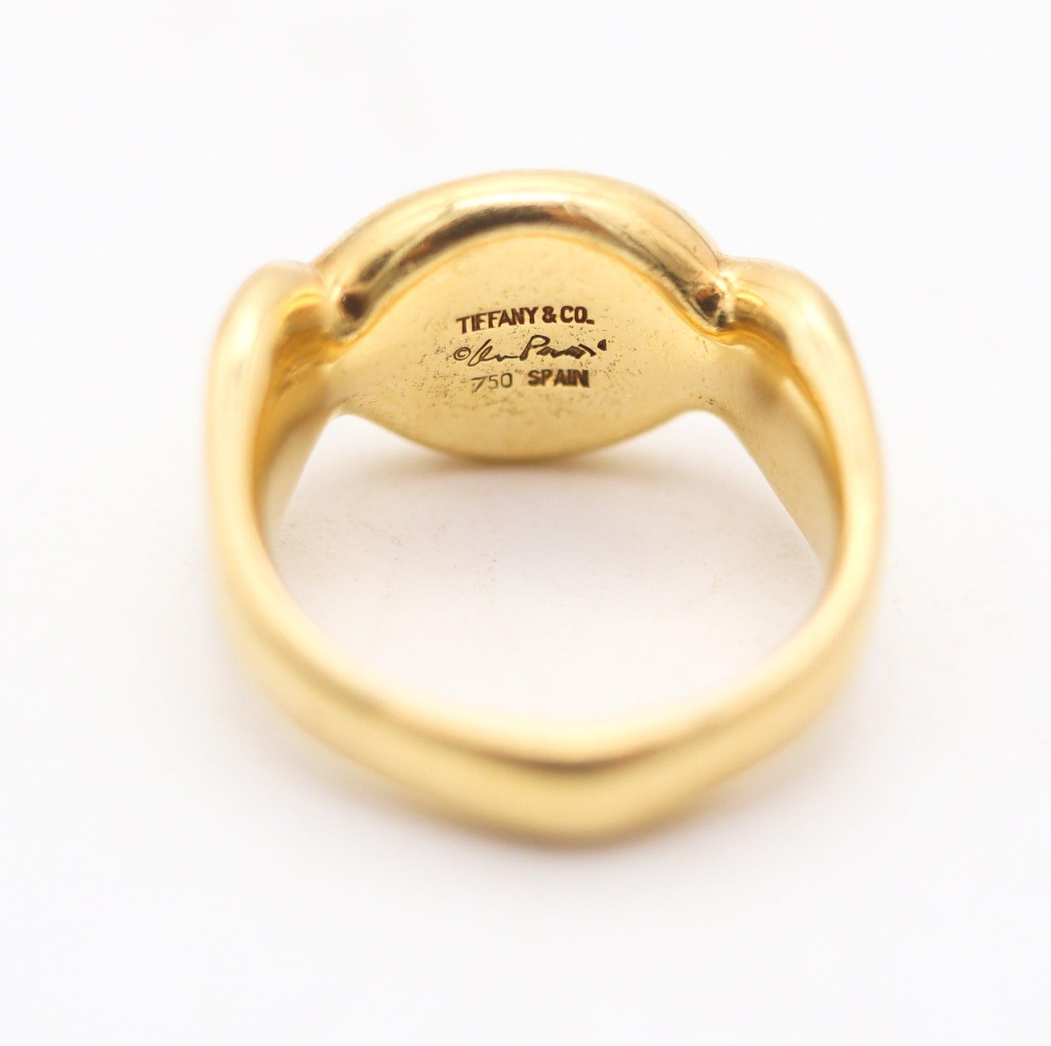 TIFFANY & CO. 1978 Elsa Peretti Thumbprint Ring In Solid 18Kt Yellow Gold 2