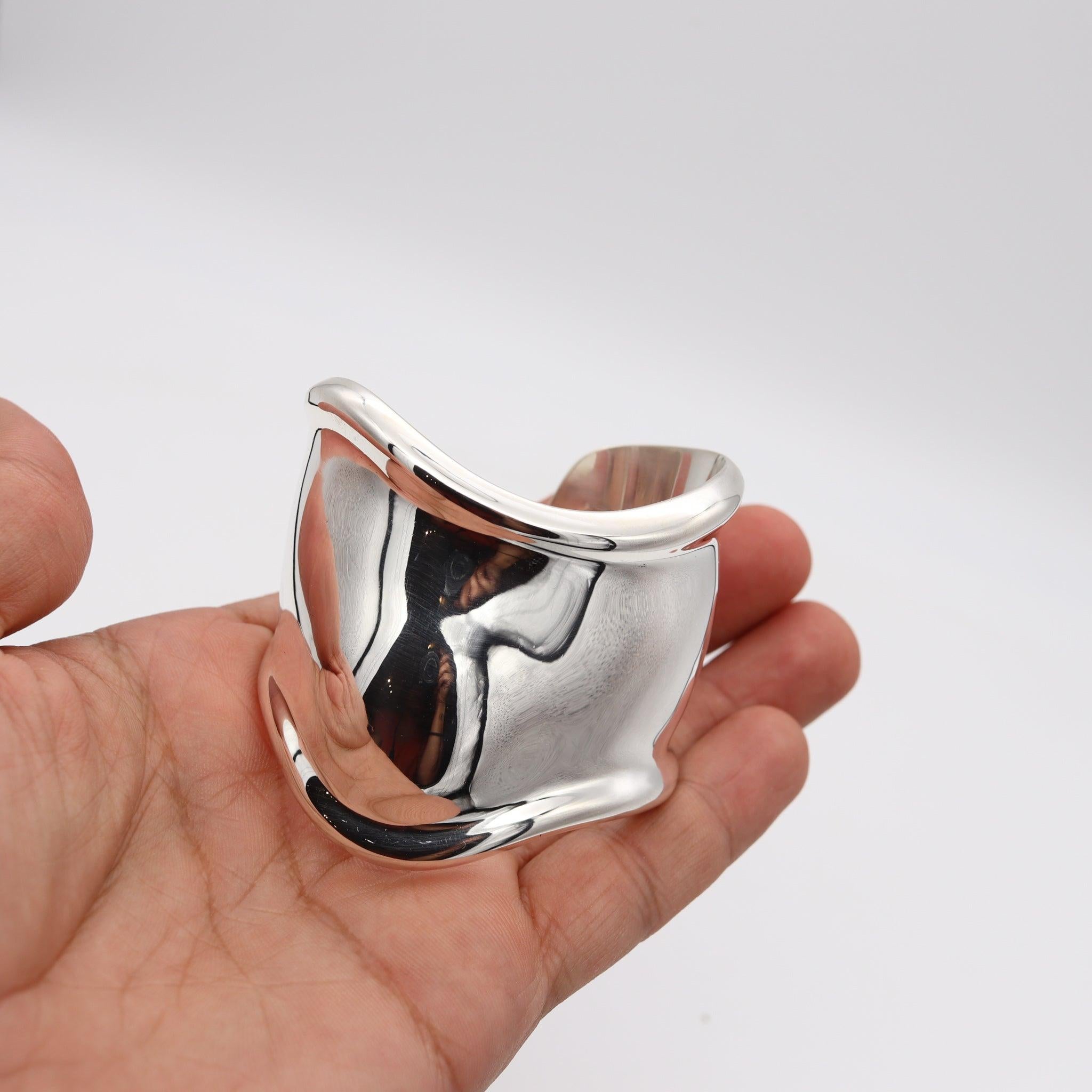 Women's TIFFANY & CO. 1978 Elsa Peretti Vintage Right Bone Cuff In Sterling Silver