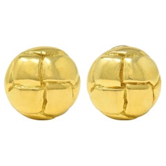 Tiffany & Co. 1979, oro giallo 18 carati, orecchini vintage a bottone intrecciato