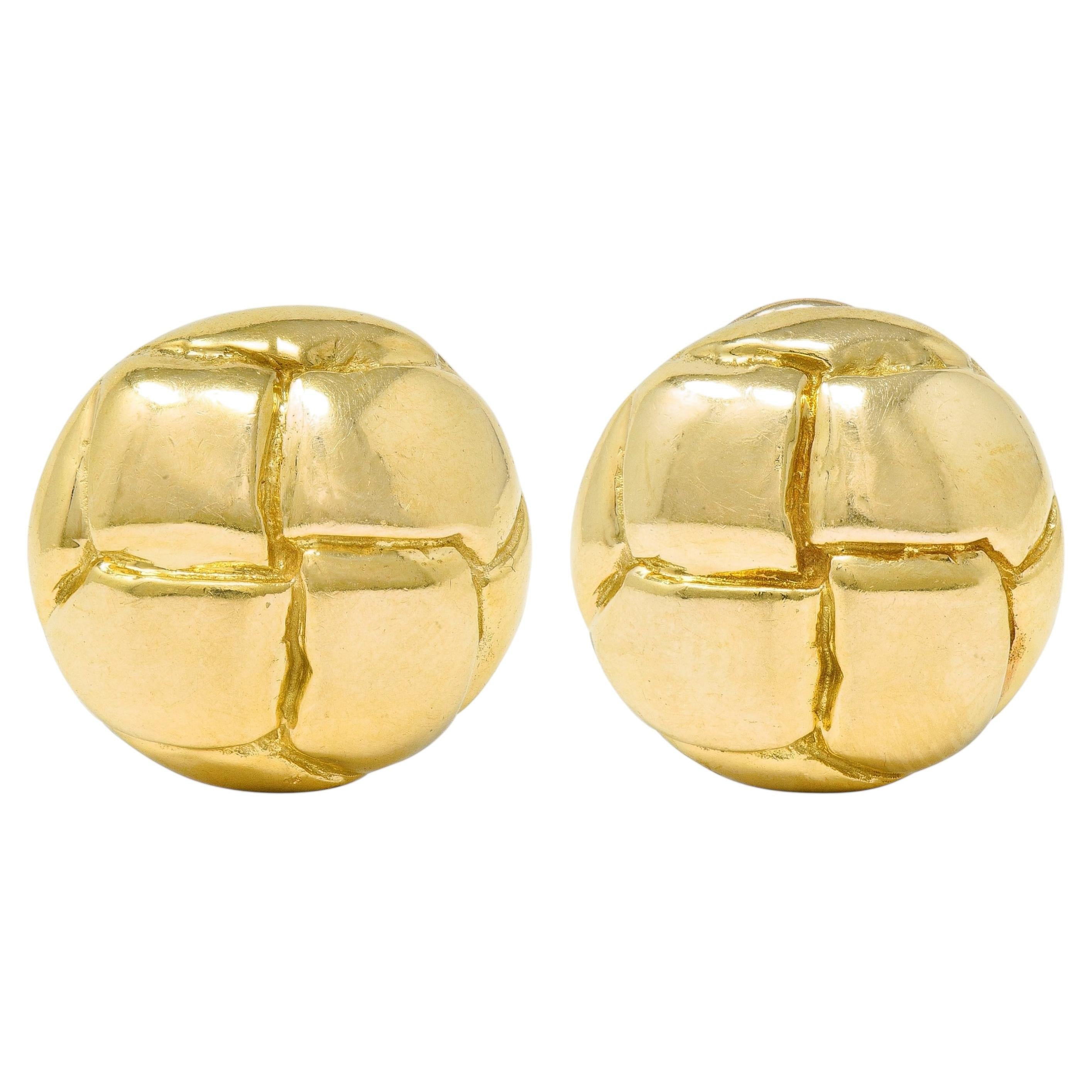 Tiffany & Co. 1979, oro giallo 18 carati, orecchini vintage a bottone intrecciato