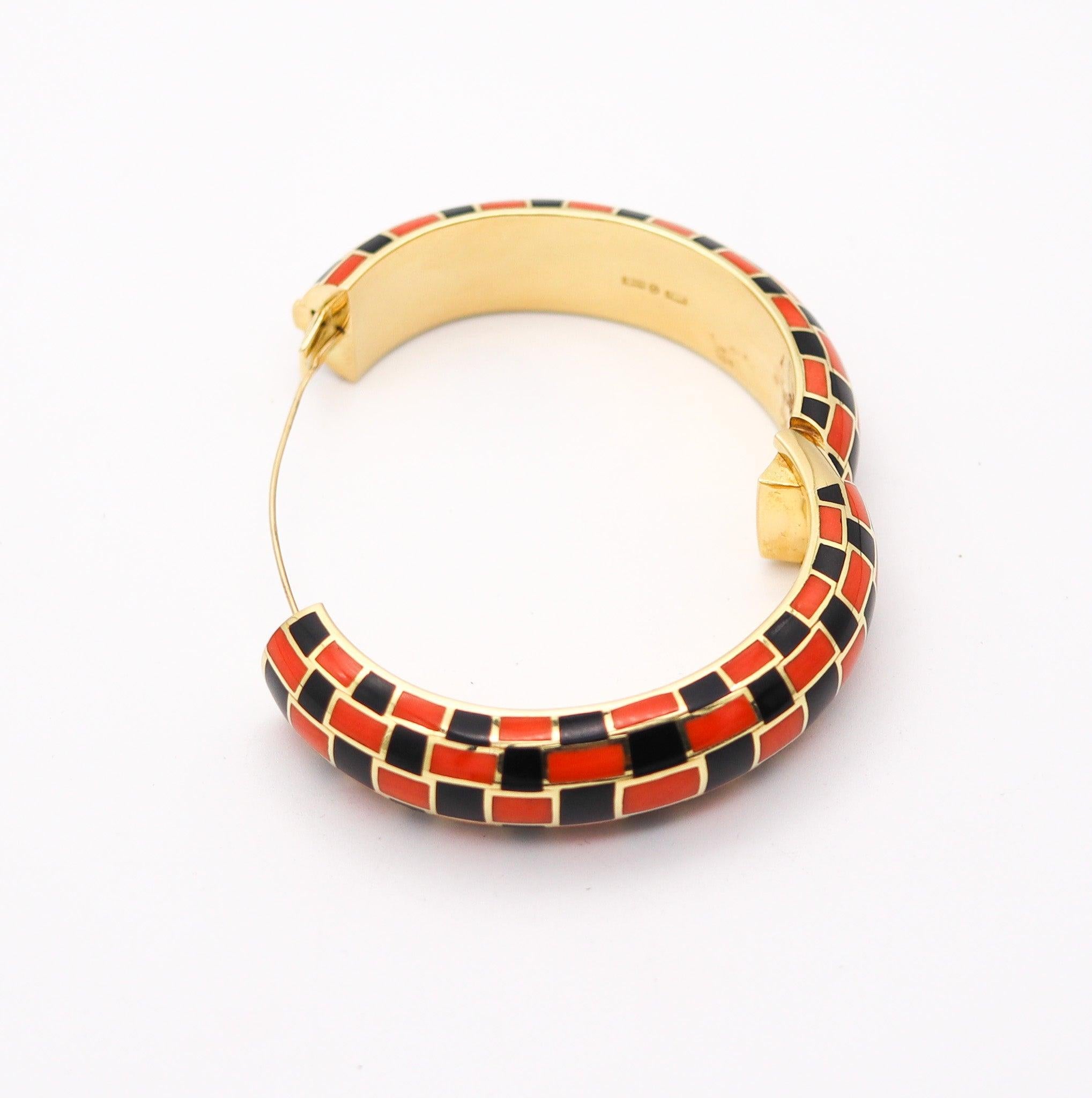 Women's TIFFANY & CO. 1979 Angela Cummings Geometric Bracelet 18Kt Gold Jade & Coral For Sale