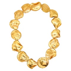 TIFFANY & CO. 1979 von Angela Cummings Blütenblatt-Halskette aus 18 Karat Gelbgold