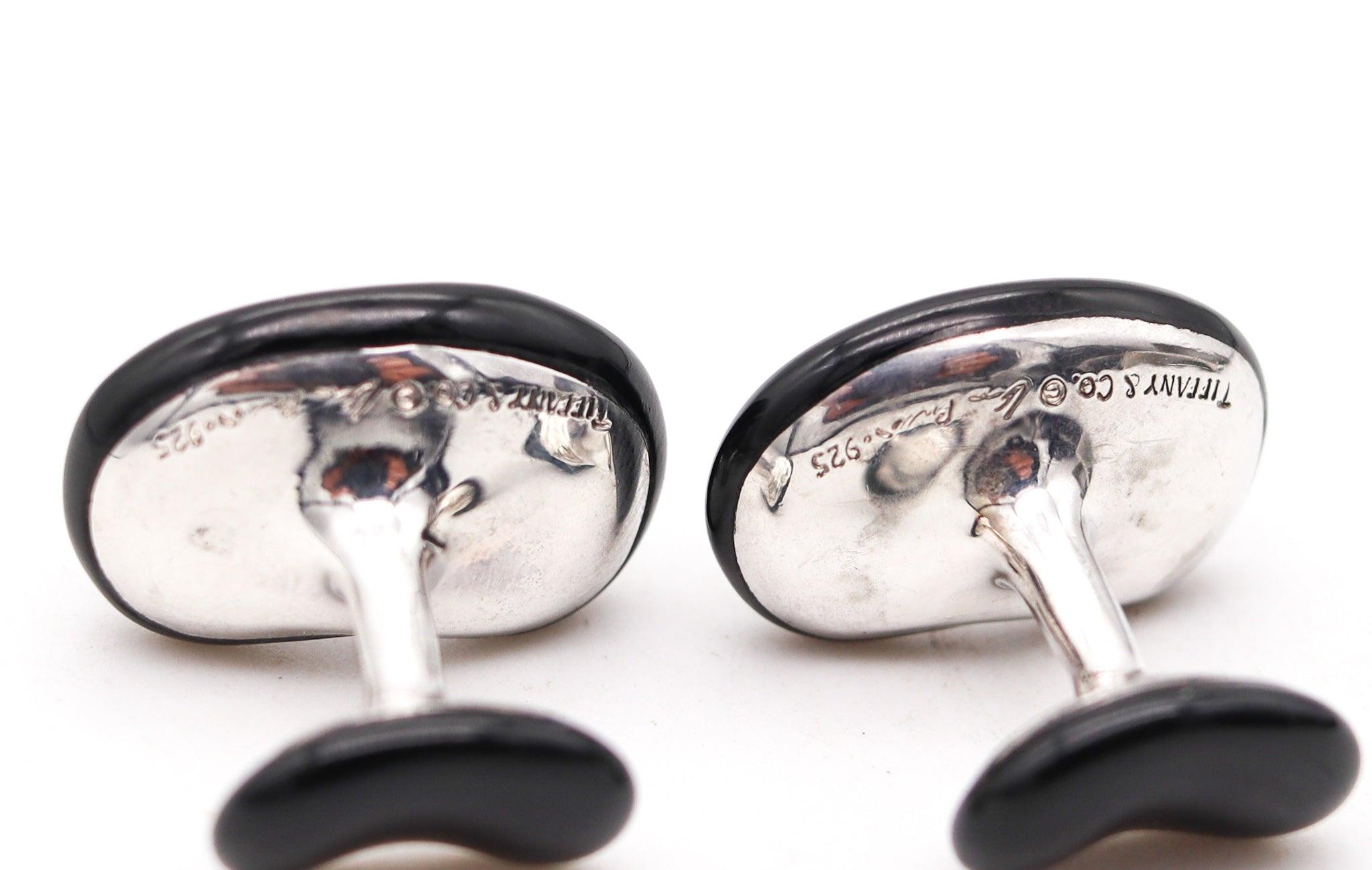 TIFFANY & CO. 1980 Elsa Peretti Boutons de manchette en .925 Sterling avec Jade noir Excellent état - En vente à Miami, FL