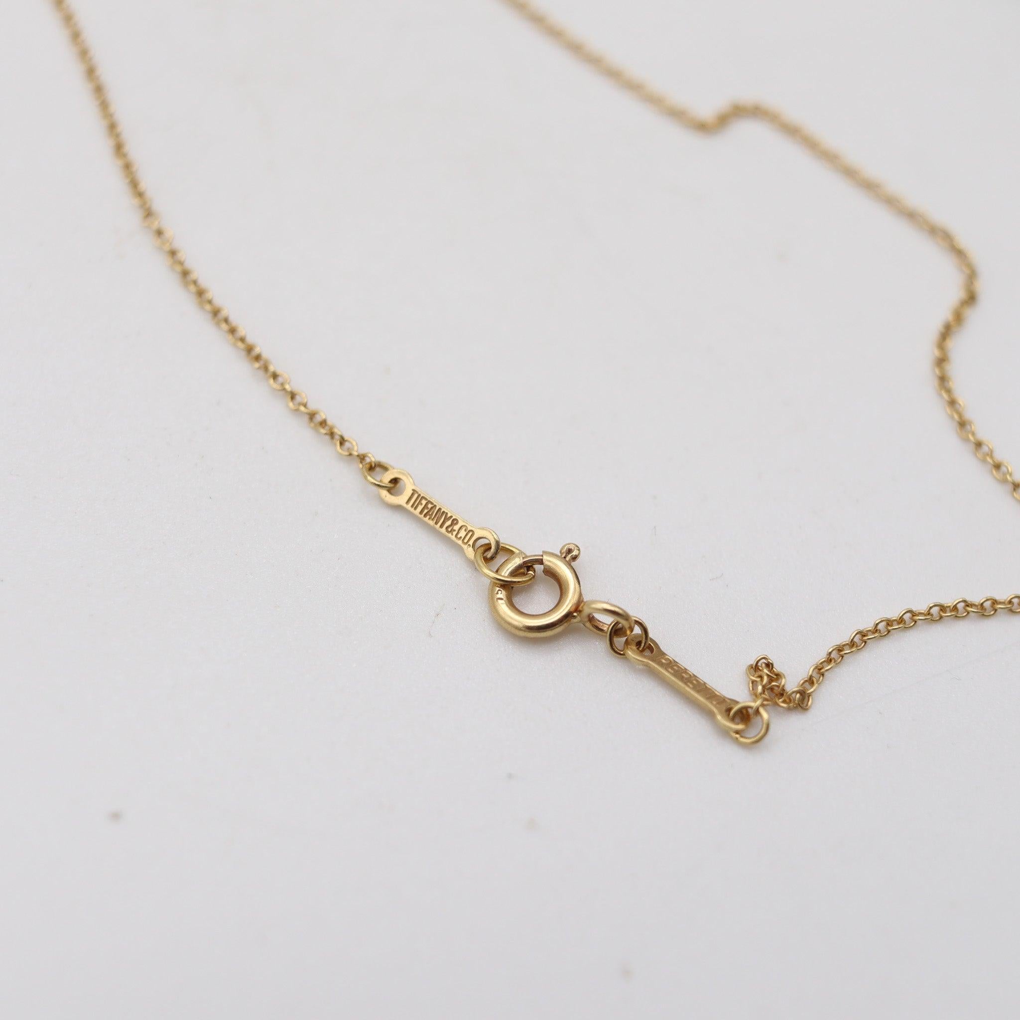 Women's TIFFANY & CO. 1980 Elsa Peretti Nephrite Jade Eternal Circle 18Kt Gold Necklace For Sale