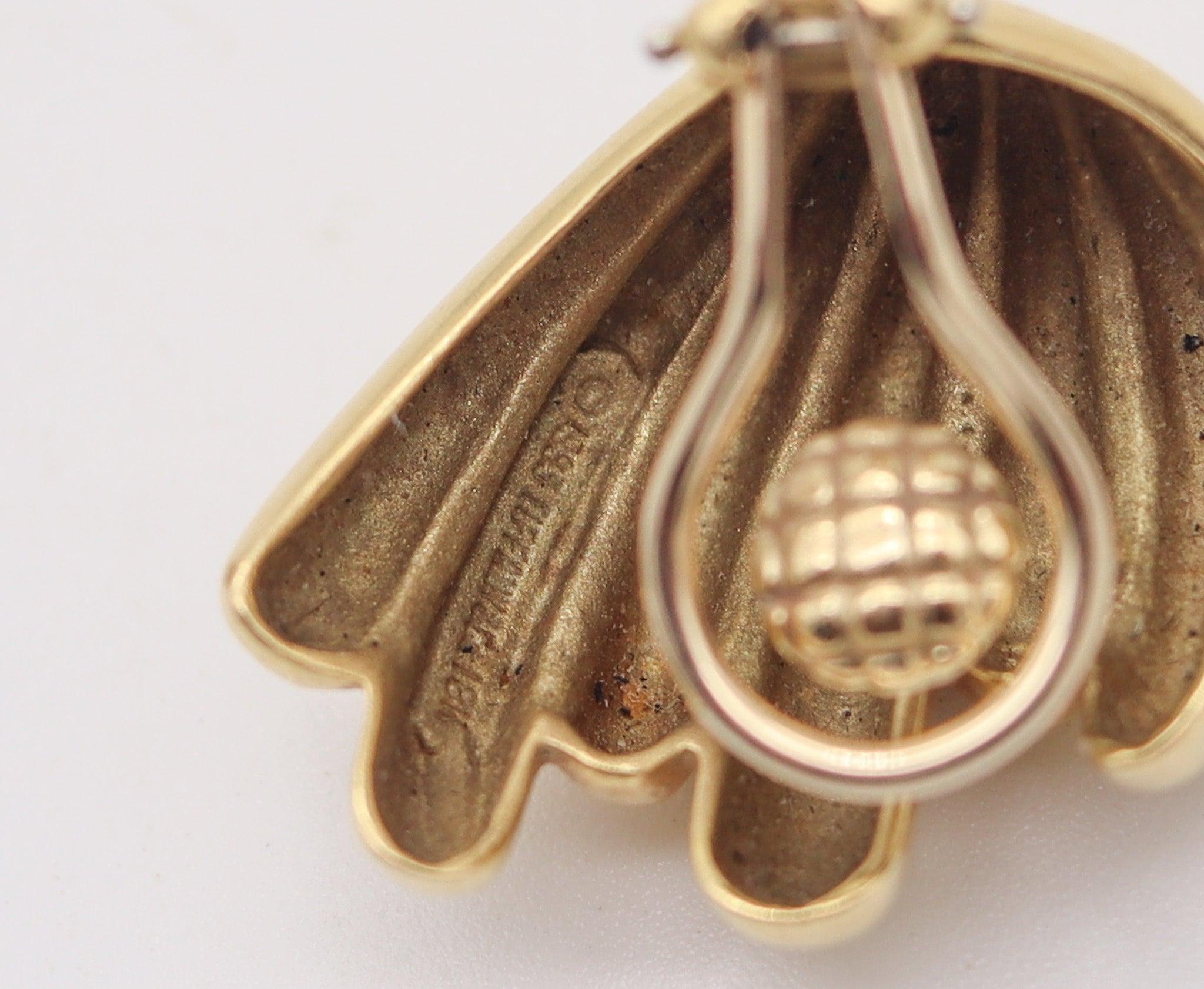 Donna TIFFANY & CO. Orecchini a lobo smerlati modernisti del 1980 in oro giallo 18 carati in vendita