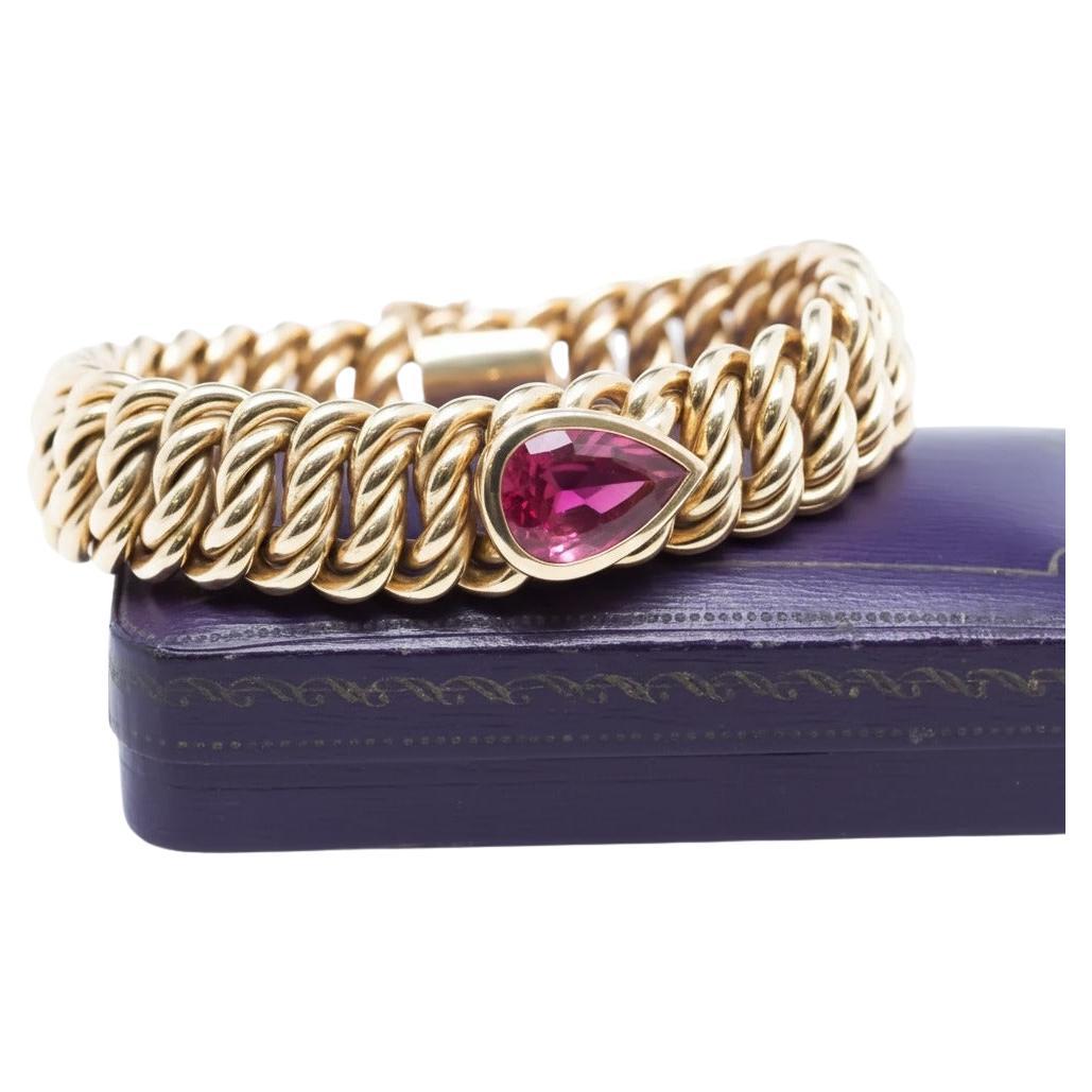 Contemporain Tiffany & Co. 1980 Bracelet en or jaune 18K avec tourmaline rose-rouge de 9 carats en vente