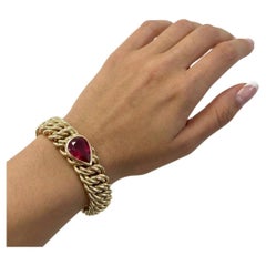 Tiffany & Co. 1980s 18K Yellow Gold Bracelet with 9-Carat Pinkish-Red Tourmaline