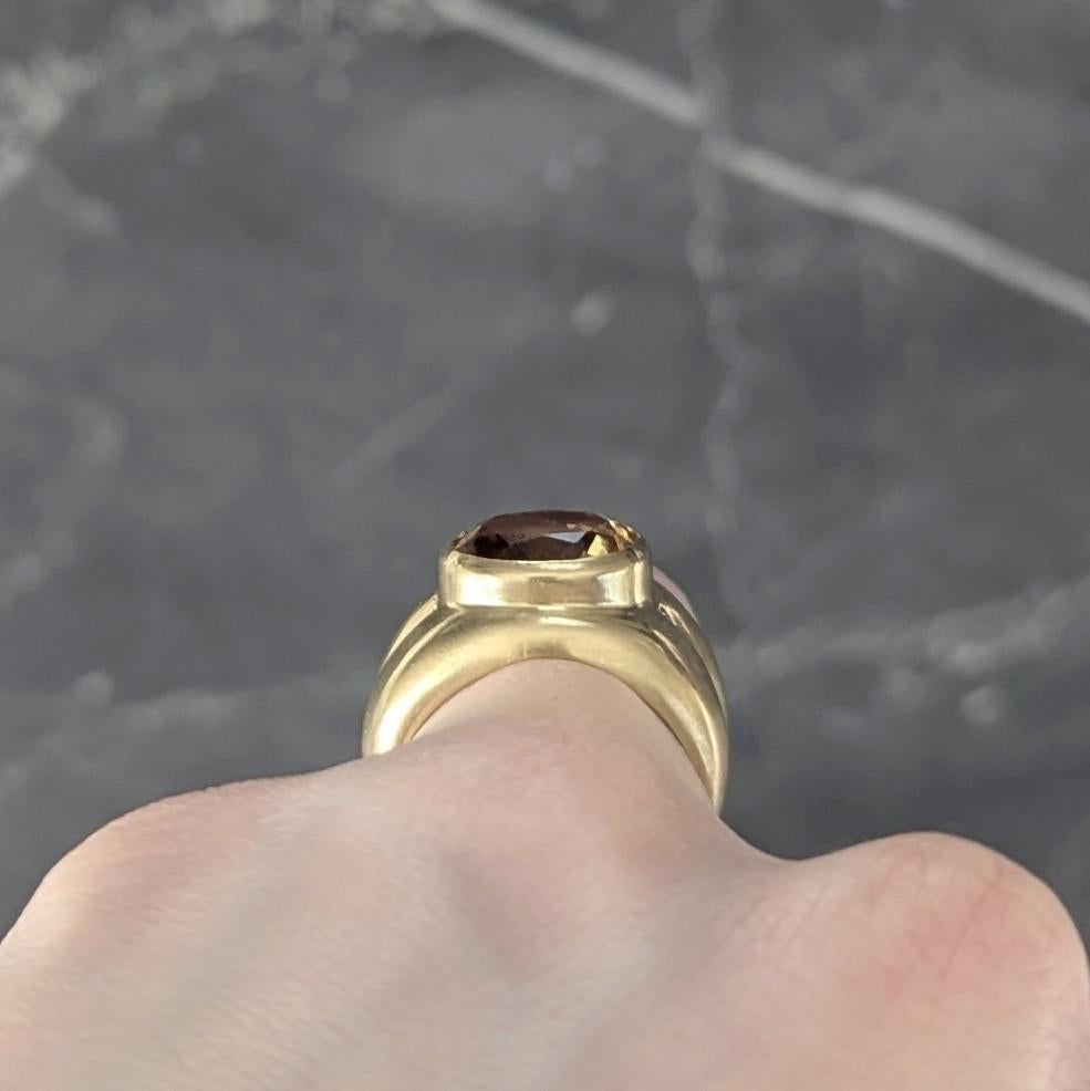 Tiffany & Co. 1980's 3.20 CTW Citrine 18 Karat Yellow Gold Puffy Vintage Ring For Sale 5