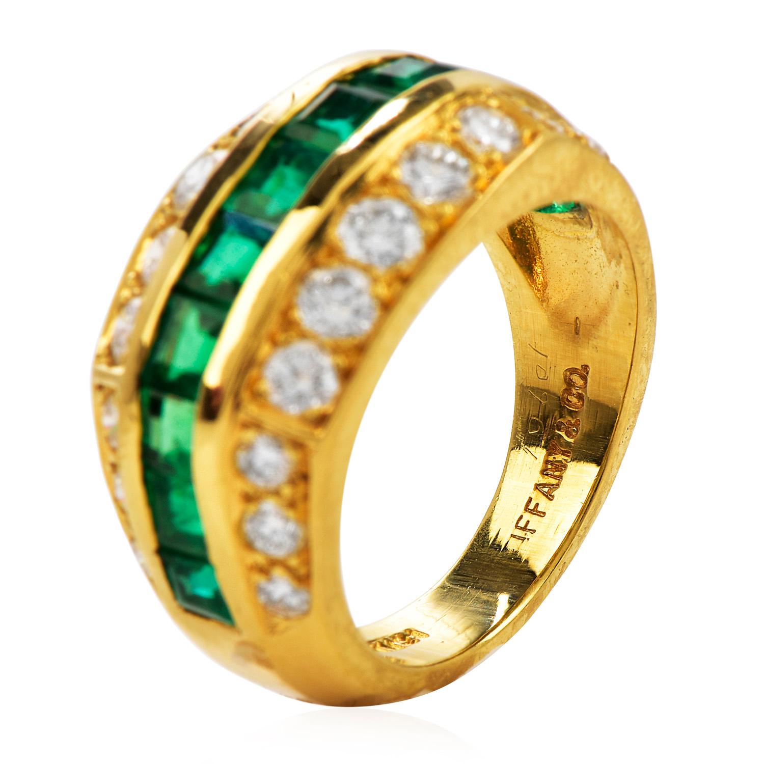 Modern Tiffany & Co 1980's Diamond Emerald 18K Gold Ring For Sale
