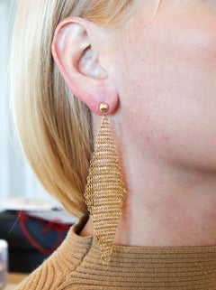 Tiffany & Co 1981 by Elsa Peretti Extra Large Drop Mesh Earrings in 18Kt Gold