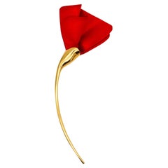 Tiffany & Co. 1981 Elsa Peretti Red Flower Brooch in 18k Yellow Gold and Silk