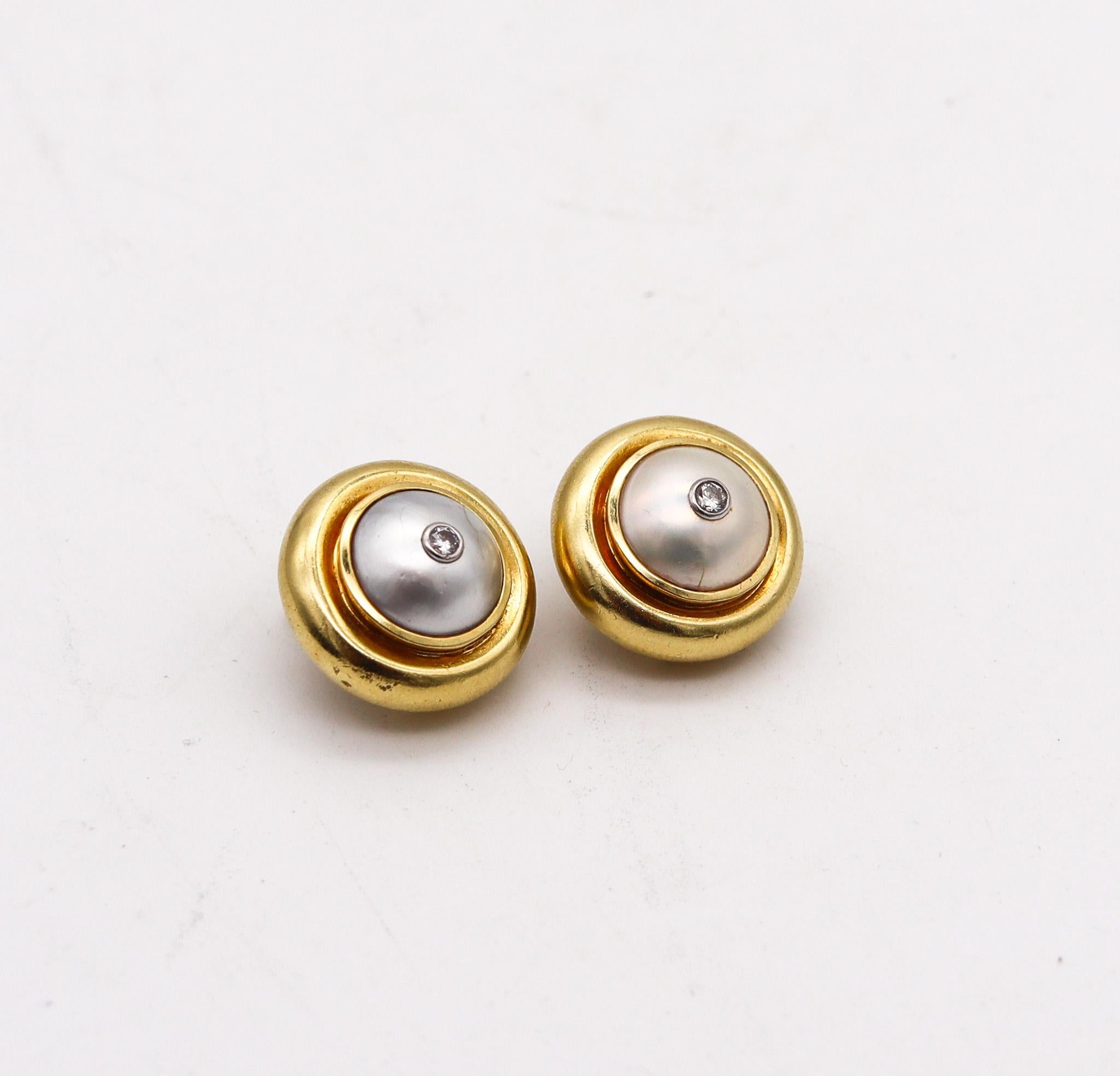 Modernist Tiffany & Co. 1981 Paloma Picasso Earrings In 18Kt Gold With Diamonds And Pearls For Sale