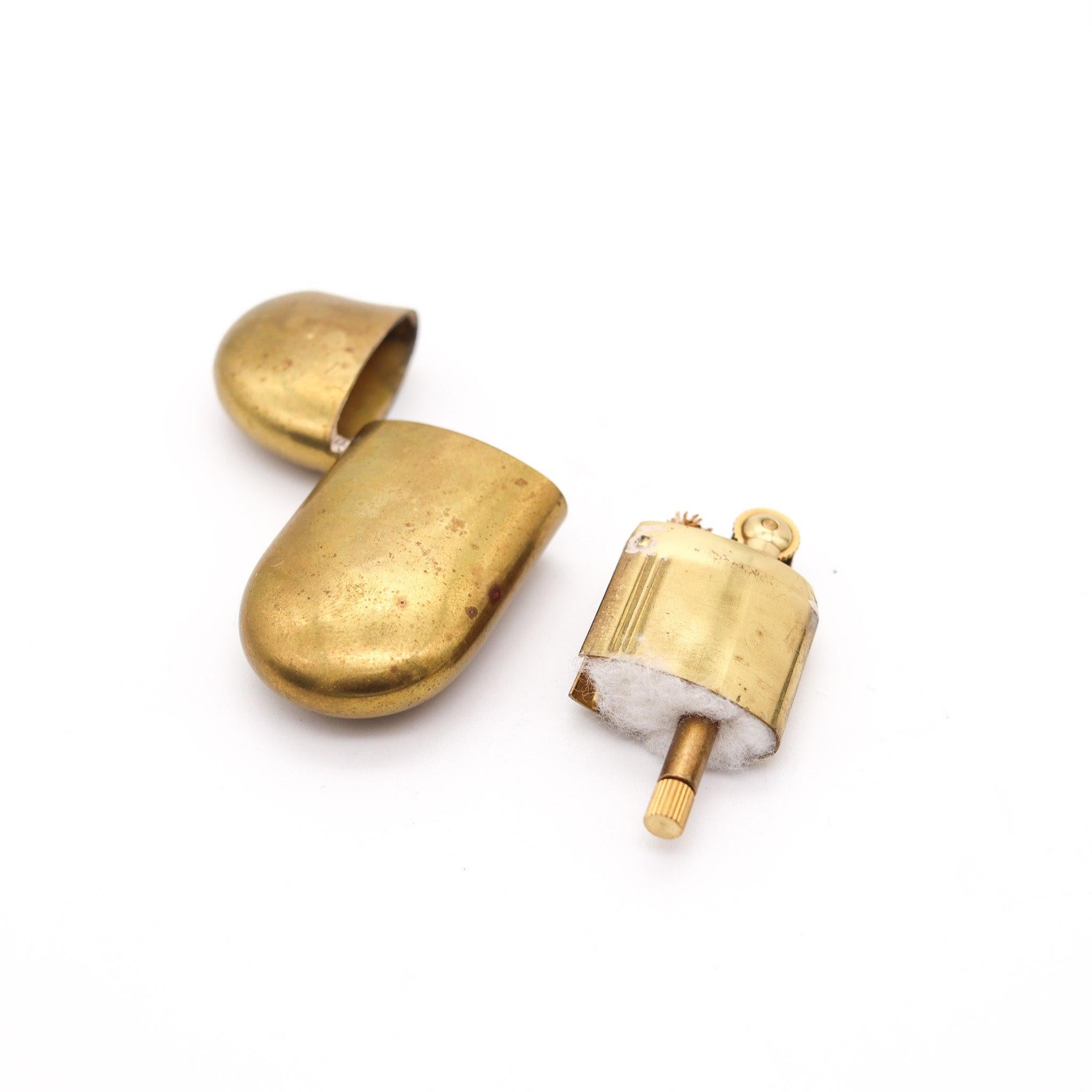 Mid-Century Modern TIFFANY & CO. 1982 Elsa Peretti Bean Petrol Pocket Lighter In Polished Solid