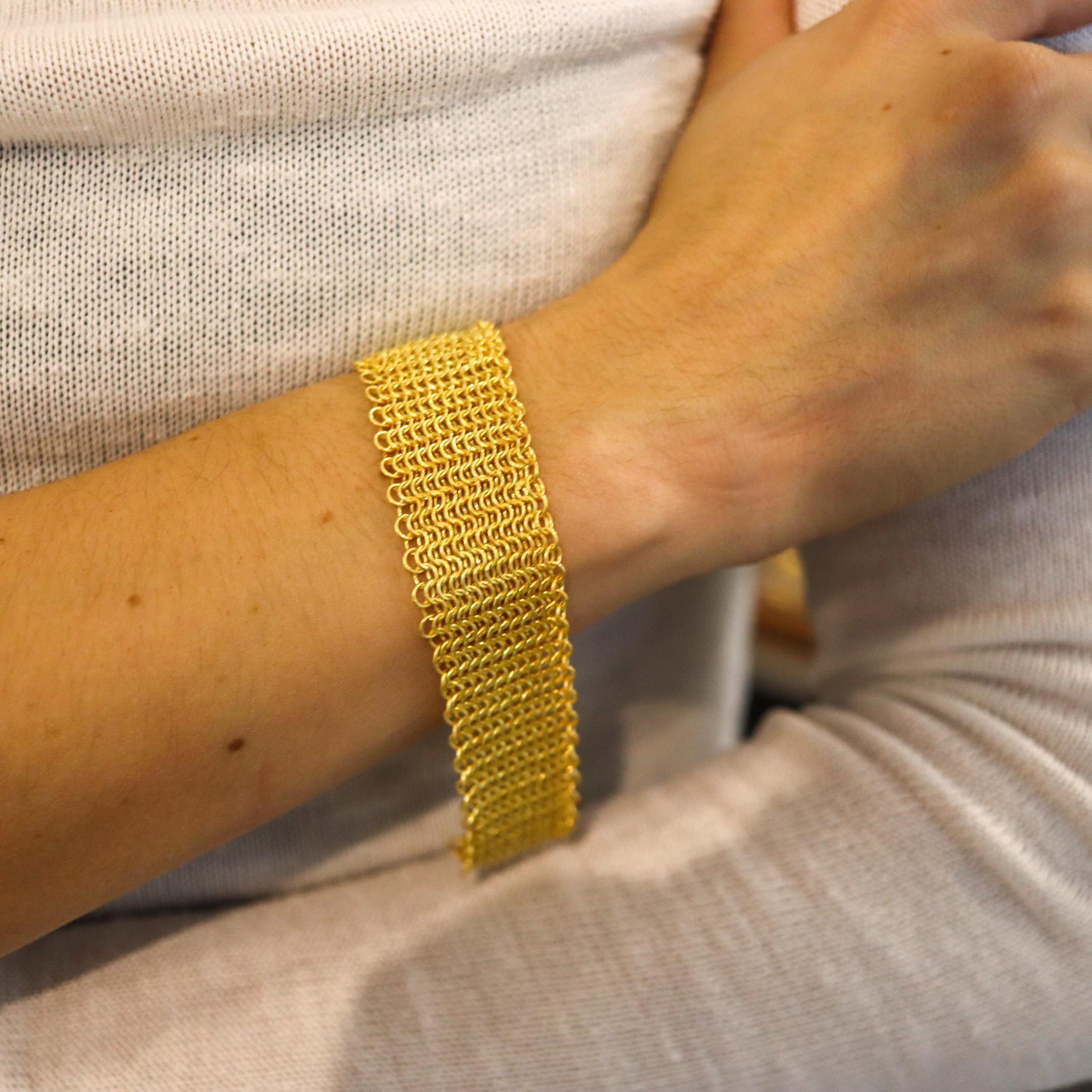 Mesh bracelet designed by Elsa Peretti (1940-2019) for Tiffany & Co.

This flexible mesh bracelet, is one of the iconic Peretti's designs, that she created for the Tiffany Studios, back in the 1980. It was crafted with a very sportive look made up