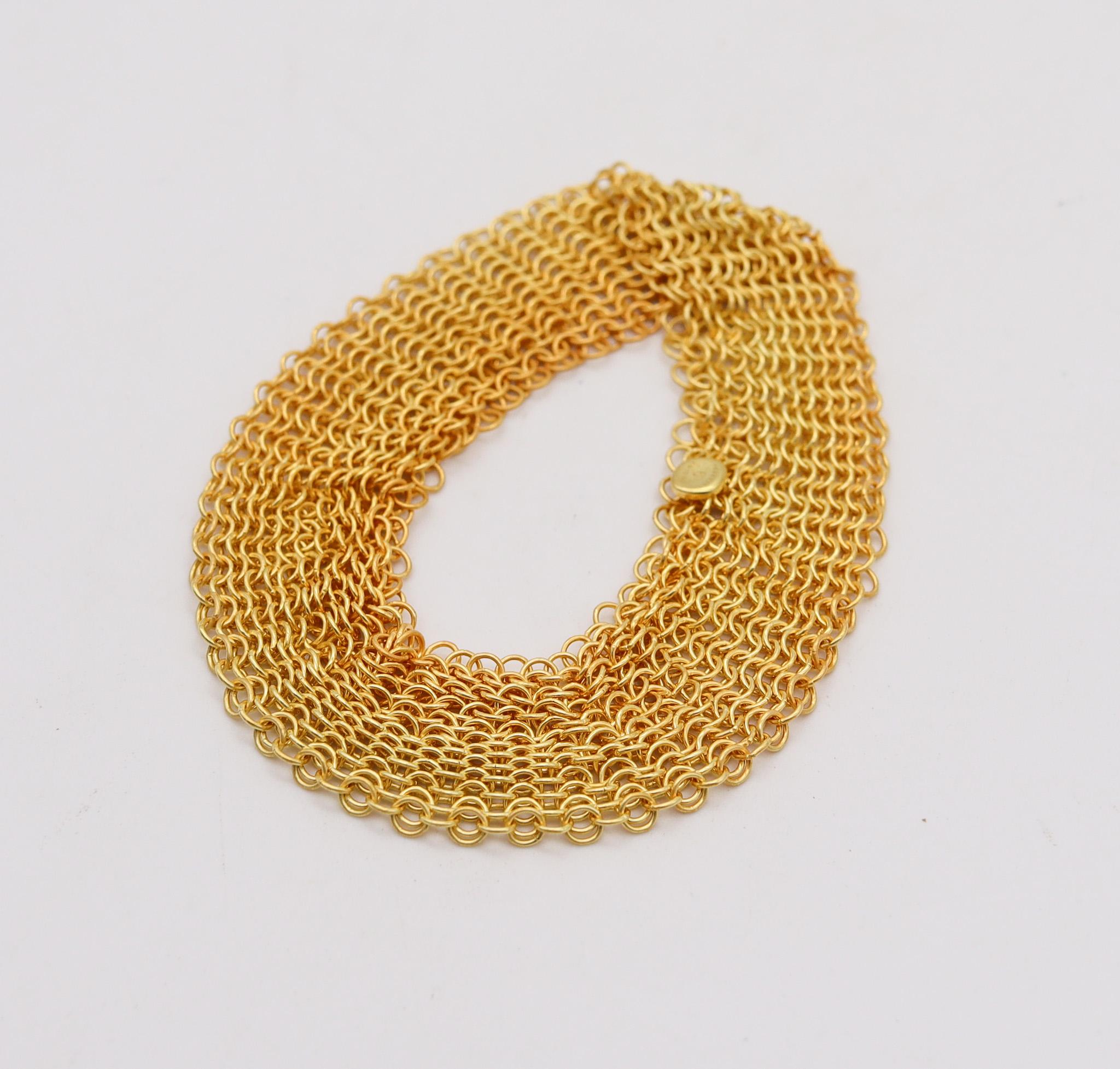 Tiffany & Co. 1982 Elsa Peretti Mesh Bracelet in 18Kt Gold Vermeil Over Sterling In Excellent Condition In Miami, FL
