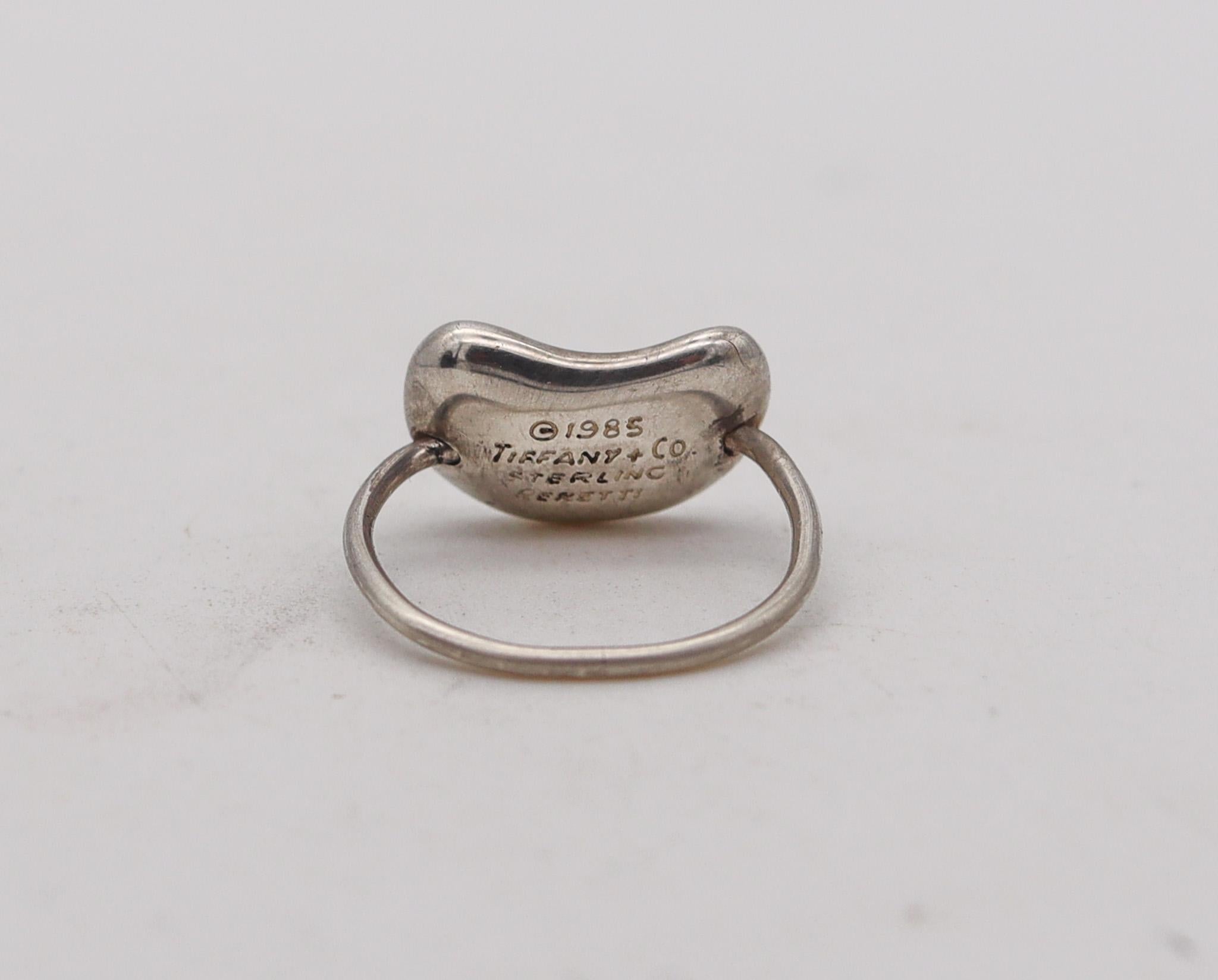 Moderniste Tiffany & Co 1985 Elsa Peretti Rare Kinetic Bean Ring Solid .925 Sterling Silver en vente