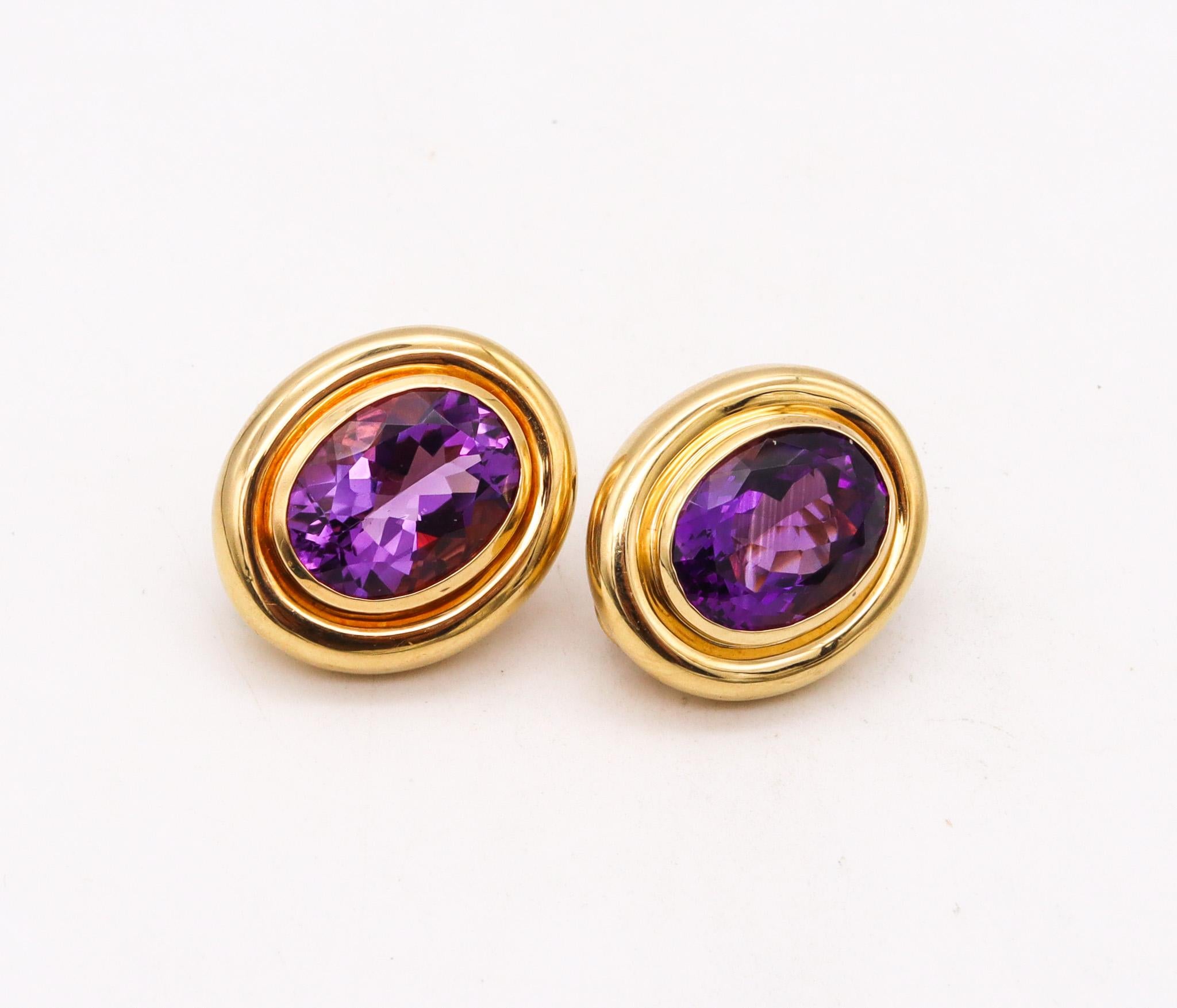 Modernist Tiffany & Co. 1987 Paloma Picasso Clips Earrings 18k Yellow Gold with Amethysts For Sale