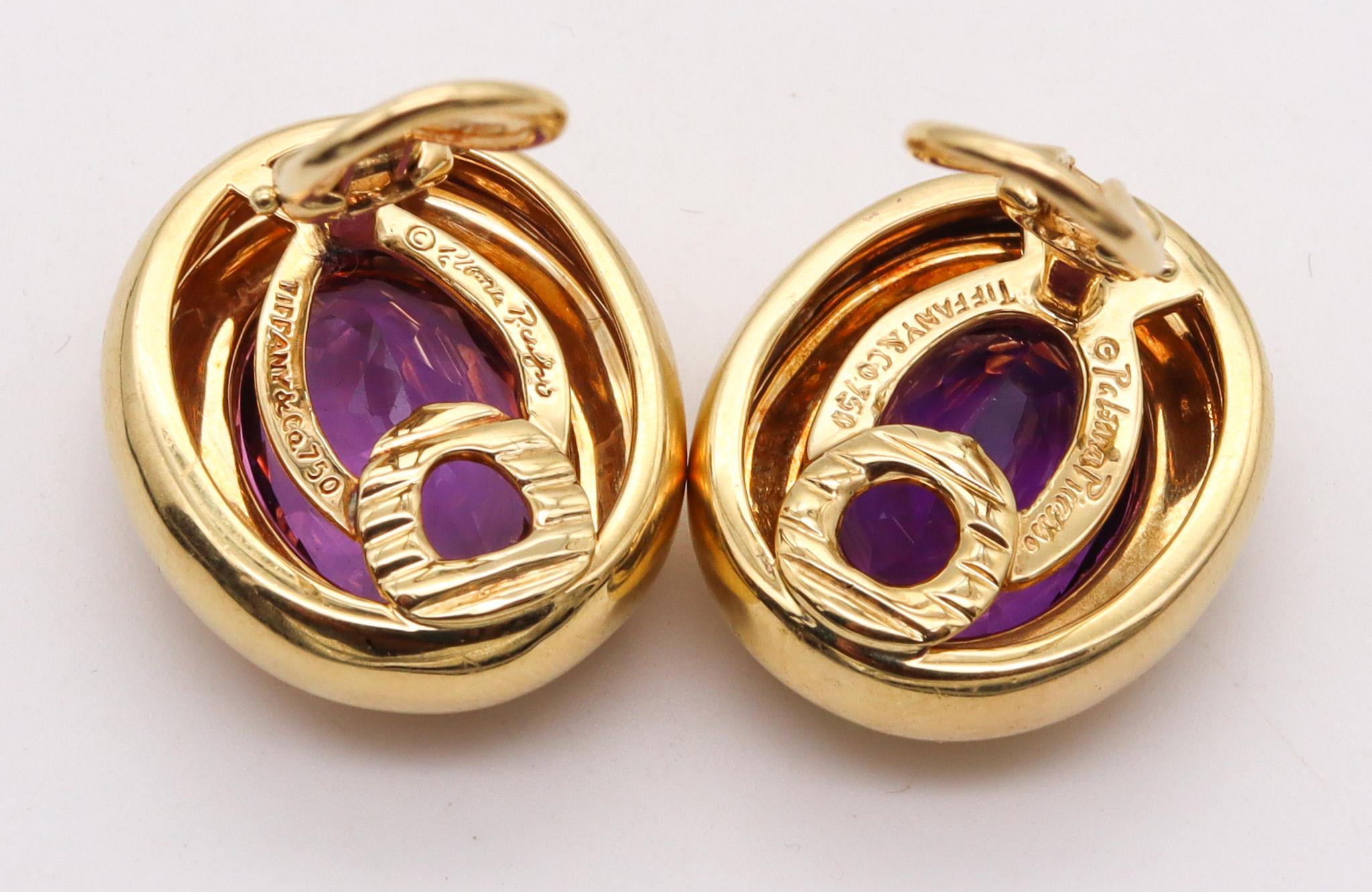 Tiffany & Co. 1987 Paloma Picasso Clips Earrings 18k Yellow Gold with Amethysts In Excellent Condition In Miami, FL