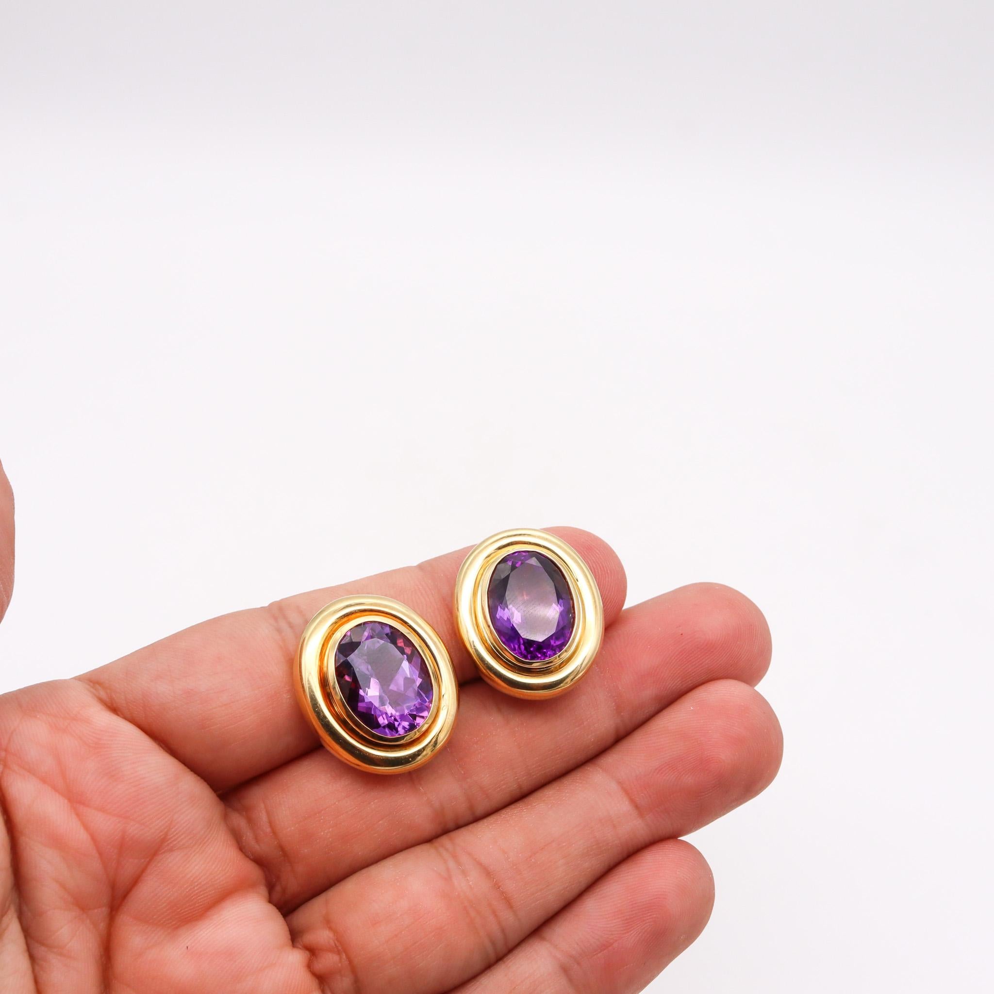 Women's Tiffany & Co. 1987 Paloma Picasso Clips Earrings 18k Yellow Gold with Amethysts For Sale