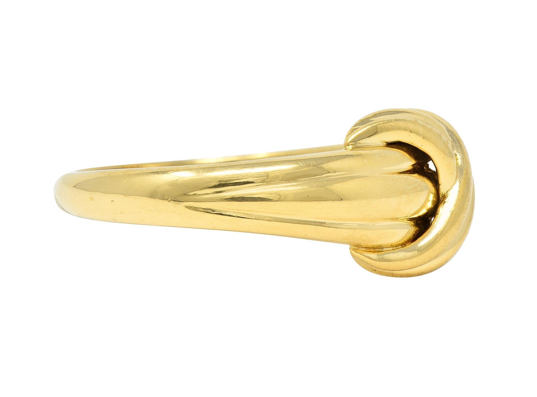 Tiffany & Co. 1990 18 Karat Yellow Gold X Knot Vintage Ring In Excellent Condition In Philadelphia, PA