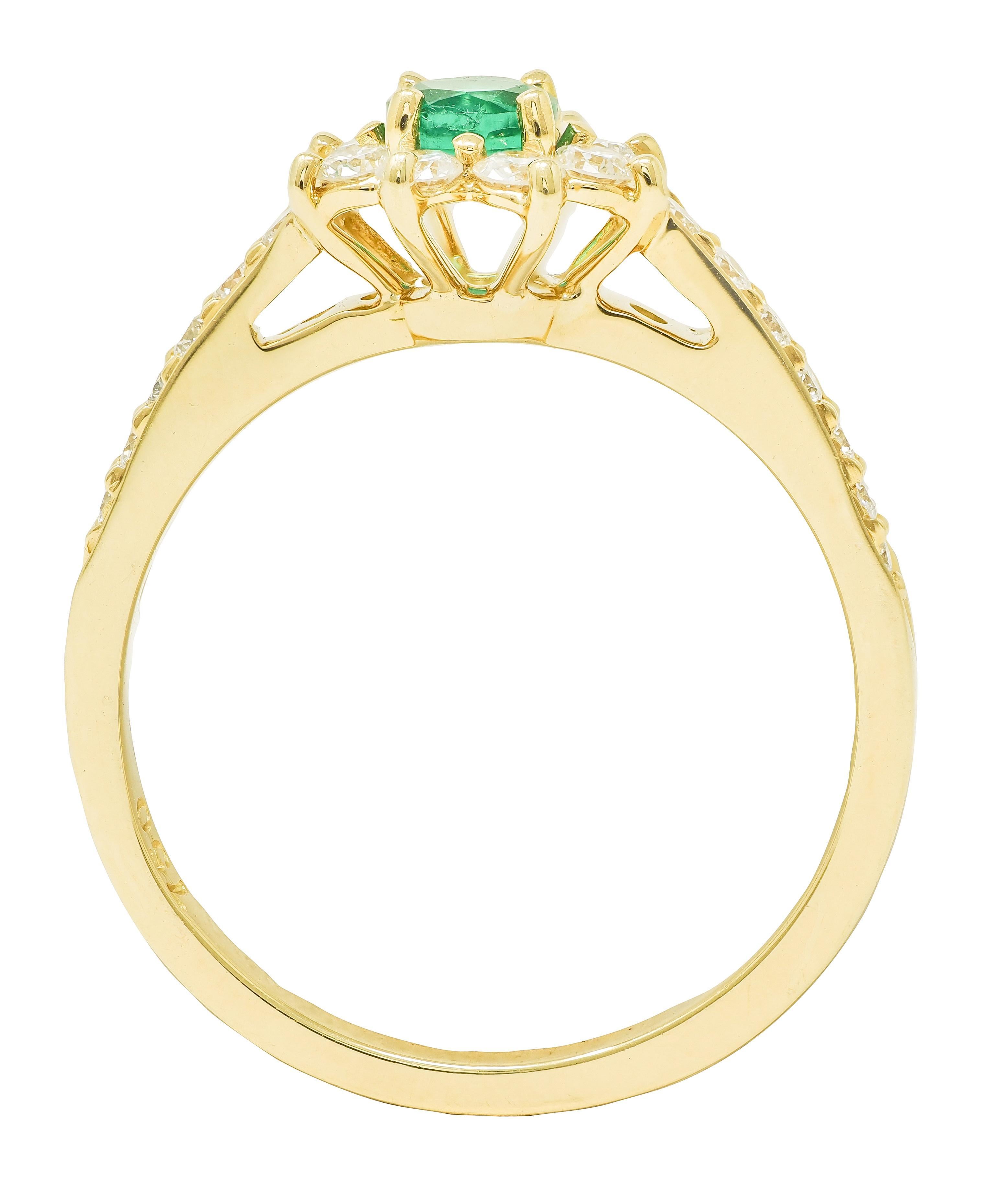 Tiffany & Co. 1990 1.00 CTW Emerald Diamond 18K Vintage Cluster Ring in vendita 6