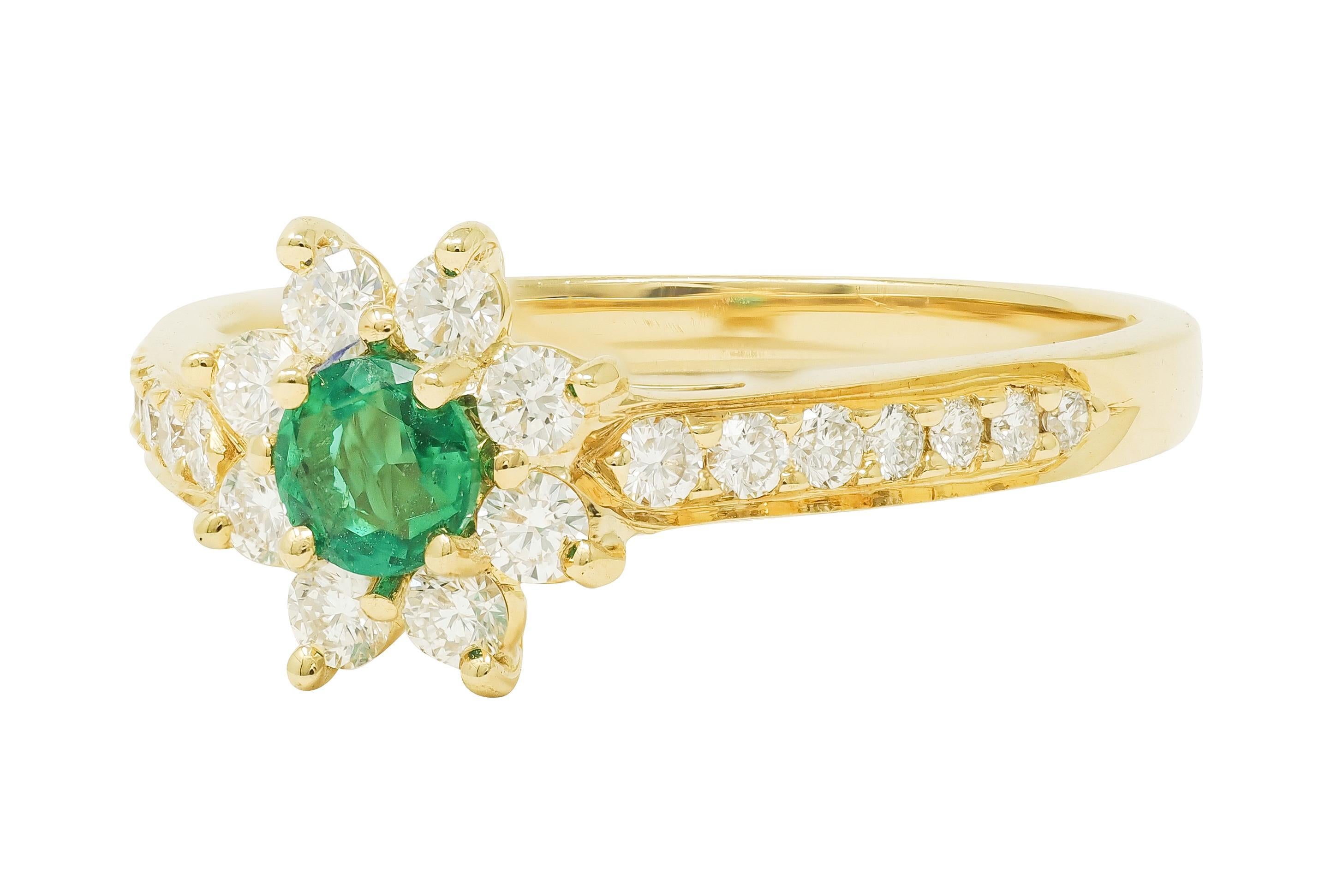 Tiffany & Co. 1990 1.00 CTW Emerald Diamond 18K Vintage Cluster Ring in vendita 1