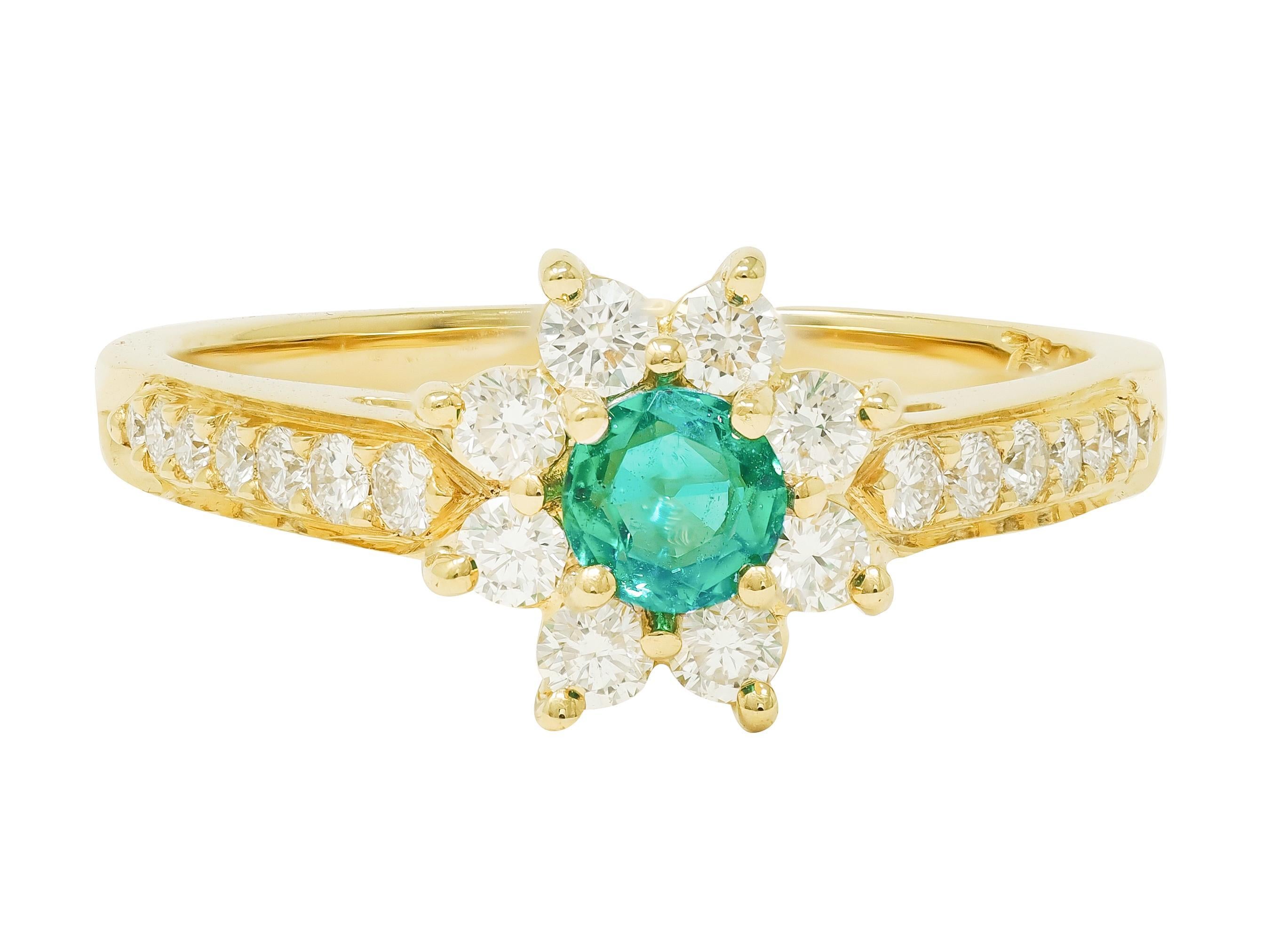 Tiffany & Co. 1990 1.00 CTW Emerald Diamond 18K Vintage Cluster Ring in vendita 2