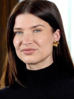 Tiffany & Co. 1990's 18 Karat Yellow Gold Vintage Ribbon Knot Earrings