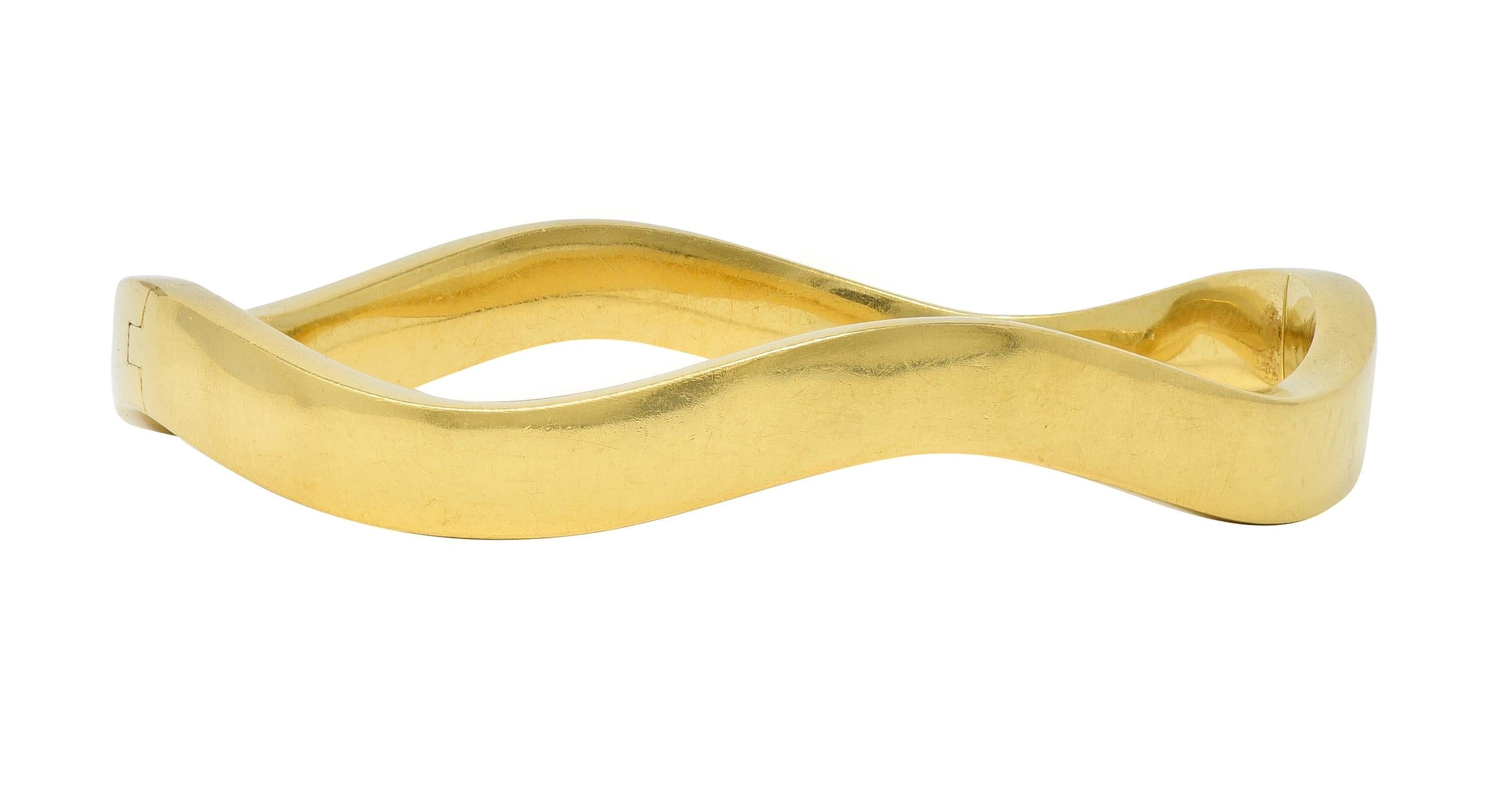 Women's or Men's Tiffany & Co. 1990's 18 Karat Yellow Gold Vintage Wave Bangle Bracelet For Sale