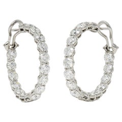 Tiffany & Co. orecchini a cerchio in platino vintage con diamante da 8,50 CTW del 1990, con chiusura a cerchio interna.