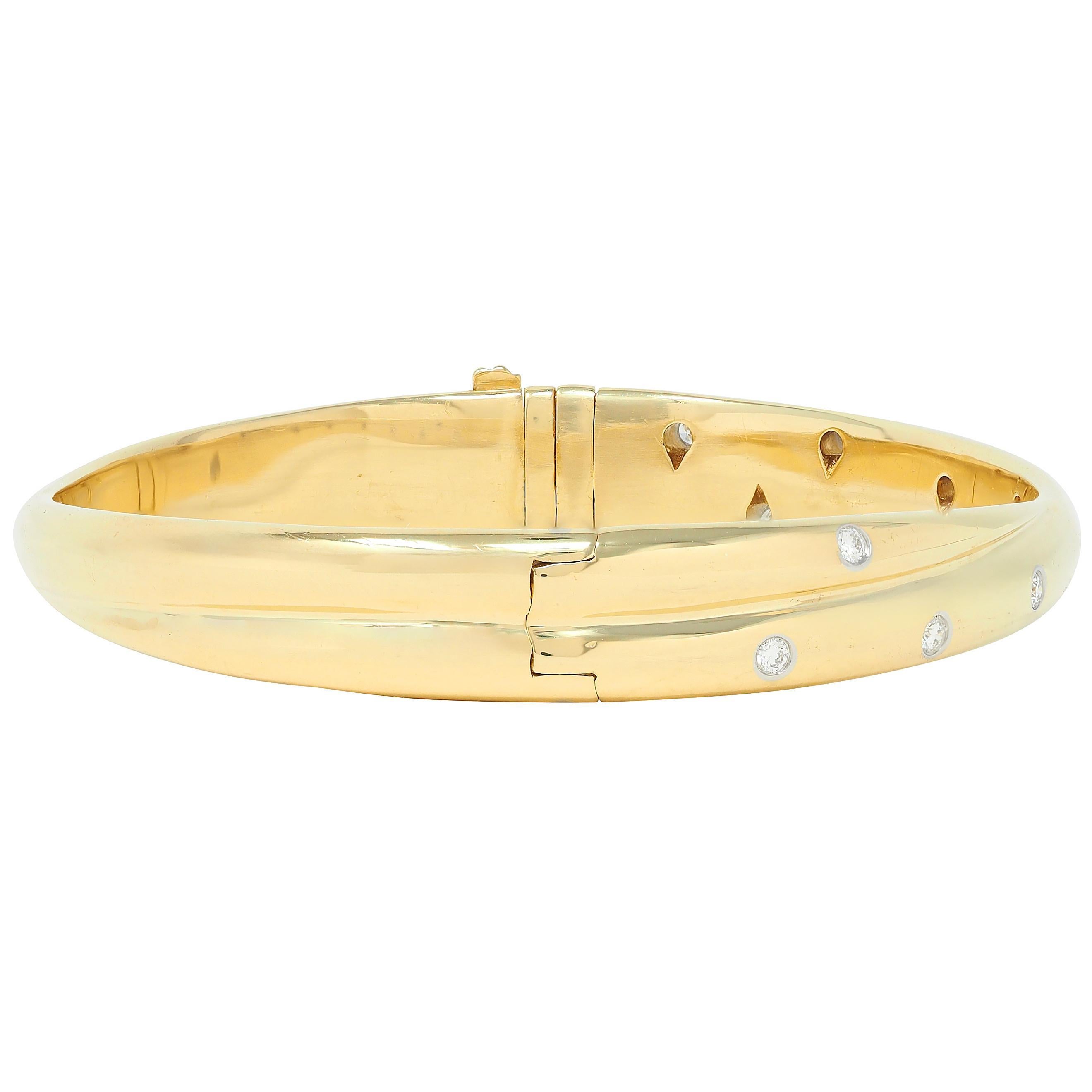Modern Tiffany & Co. 1990's Diamond 18 Karat Yellow Gold Vintage Etoile Bangle Bracelet For Sale