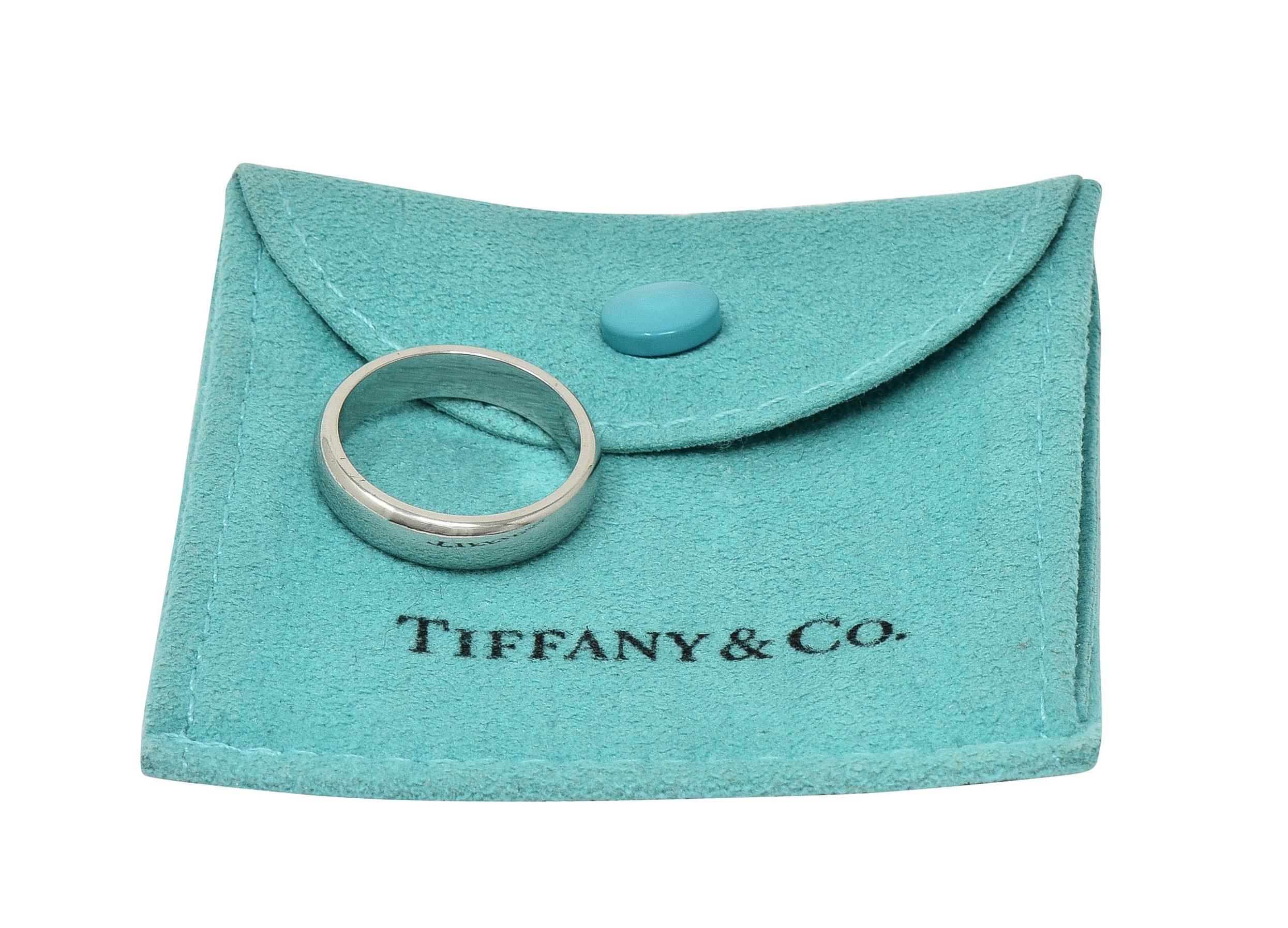 Tiffany & Co. 1990 Anillo de boda unisex Vintage Forever de platino en Excelente estado para la venta en Philadelphia, PA