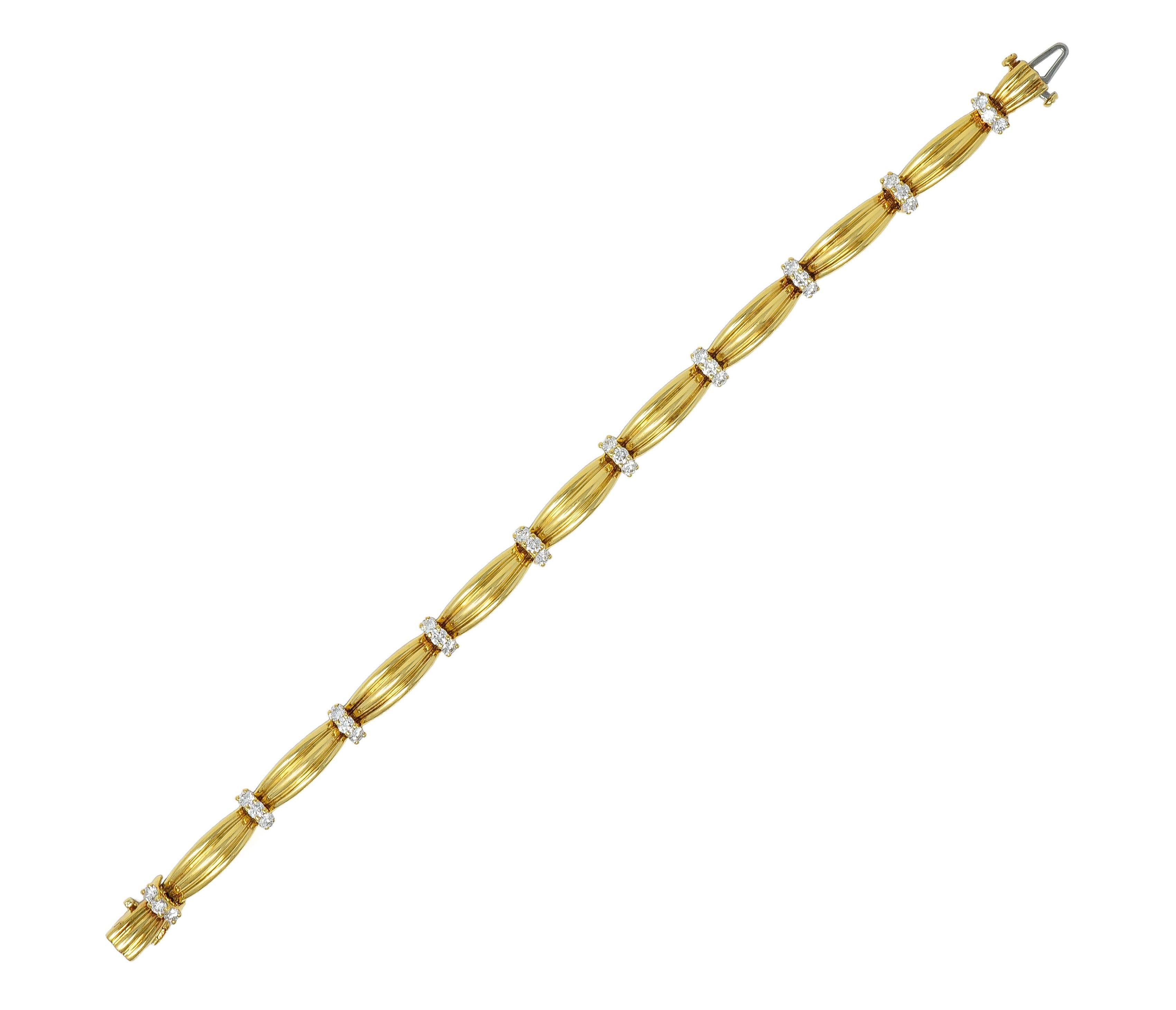 Brilliant Cut Tiffany & Co. 1992 1.50 CTW Diamond 18 Karat Yellow Gold Vintage Ribbon Bracelet