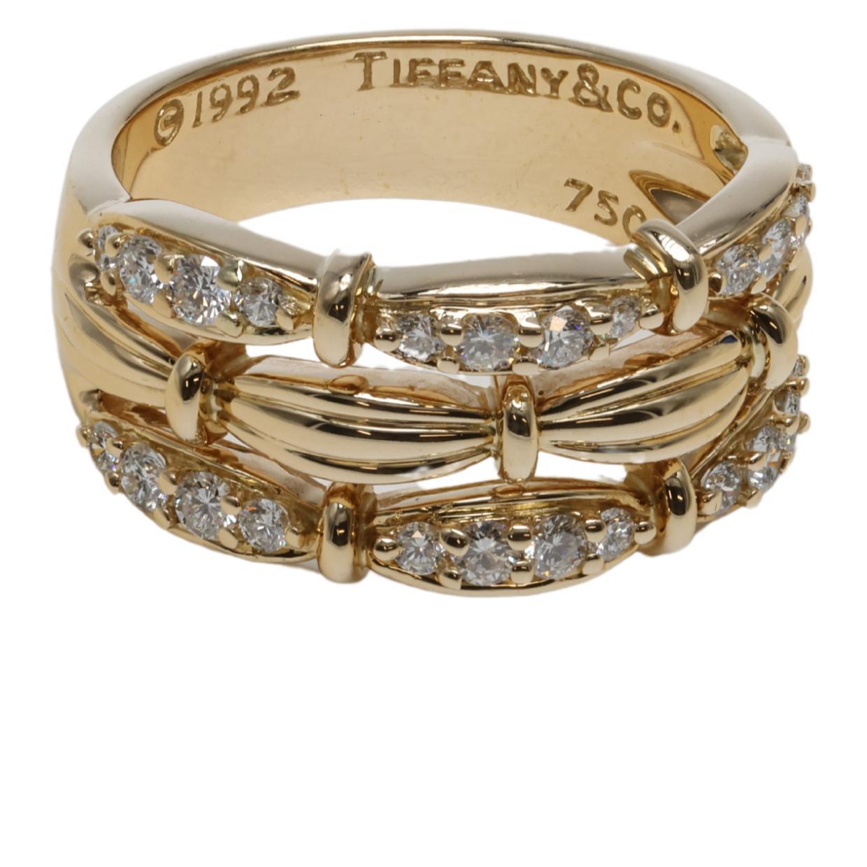 Tiffany & Co. 3reihiger Diamantring aus 18 Karat Gelbgold mit Diamanten (Rundschliff) im Angebot